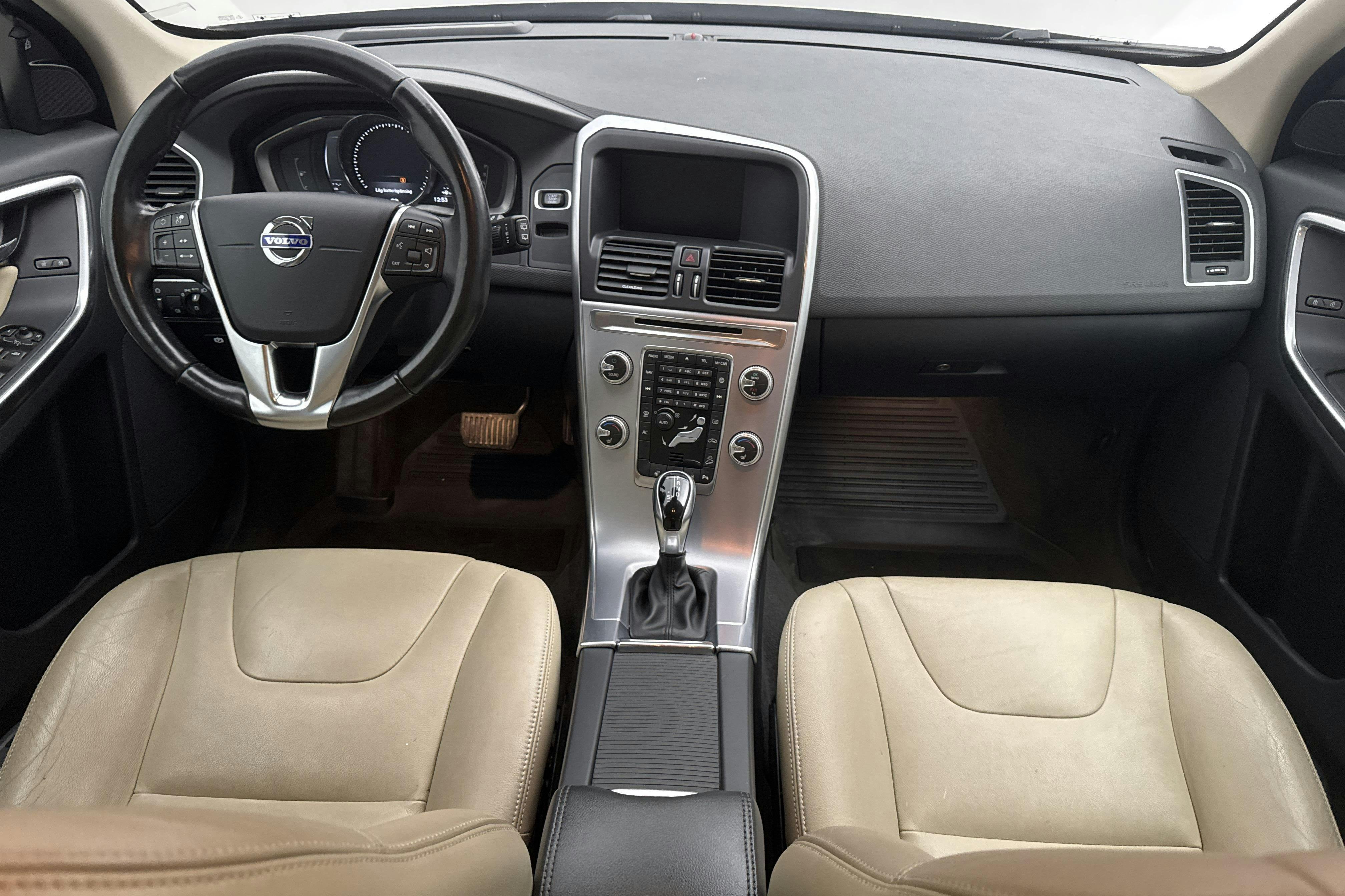 Volvo XC60 D4 AWD (190hk) - 148 400 km - Automatic - Light Brown - 2017