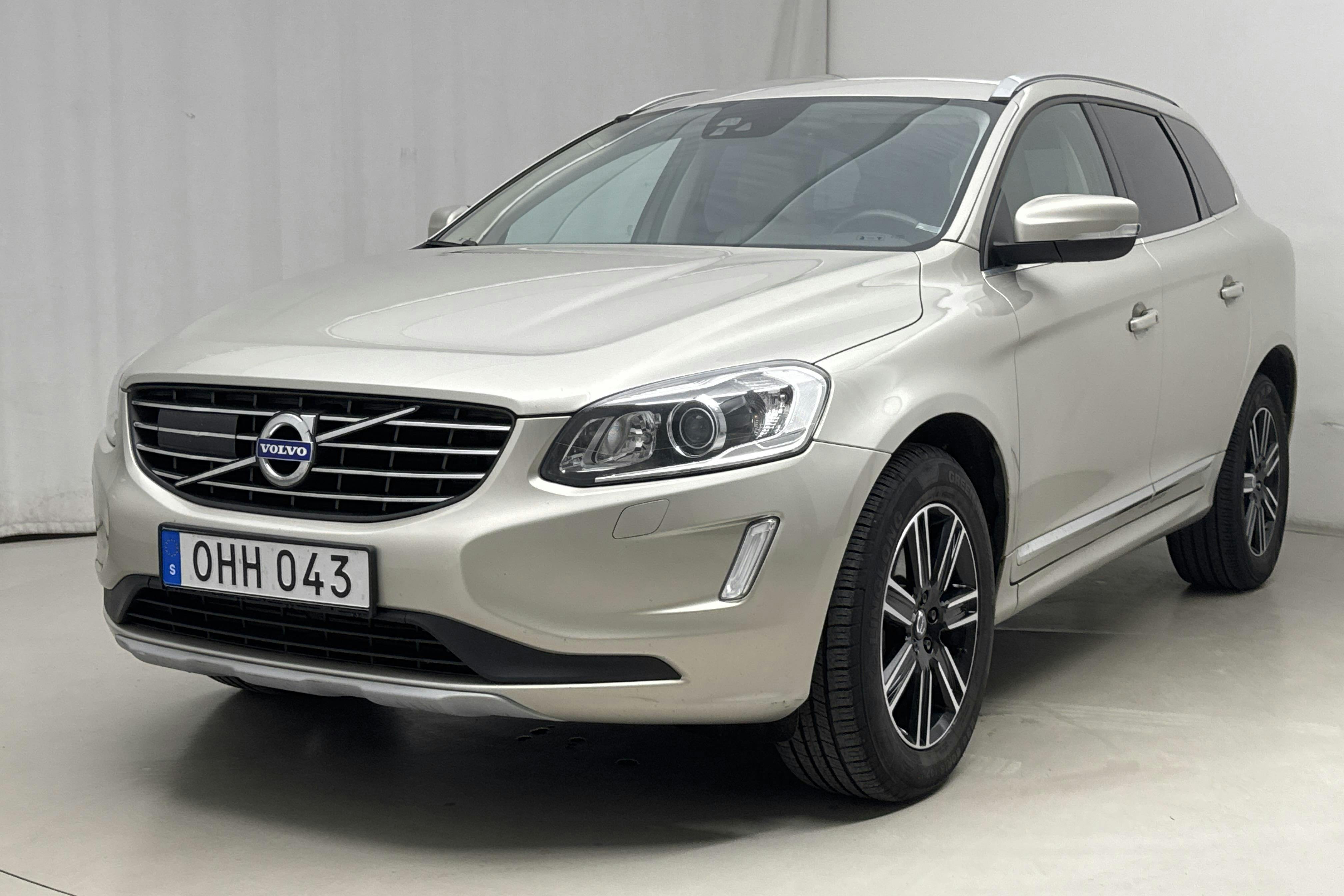 Volvo XC60 D4 AWD (190hk) - 14 840 mil - Automat - Light Brown - 2017
