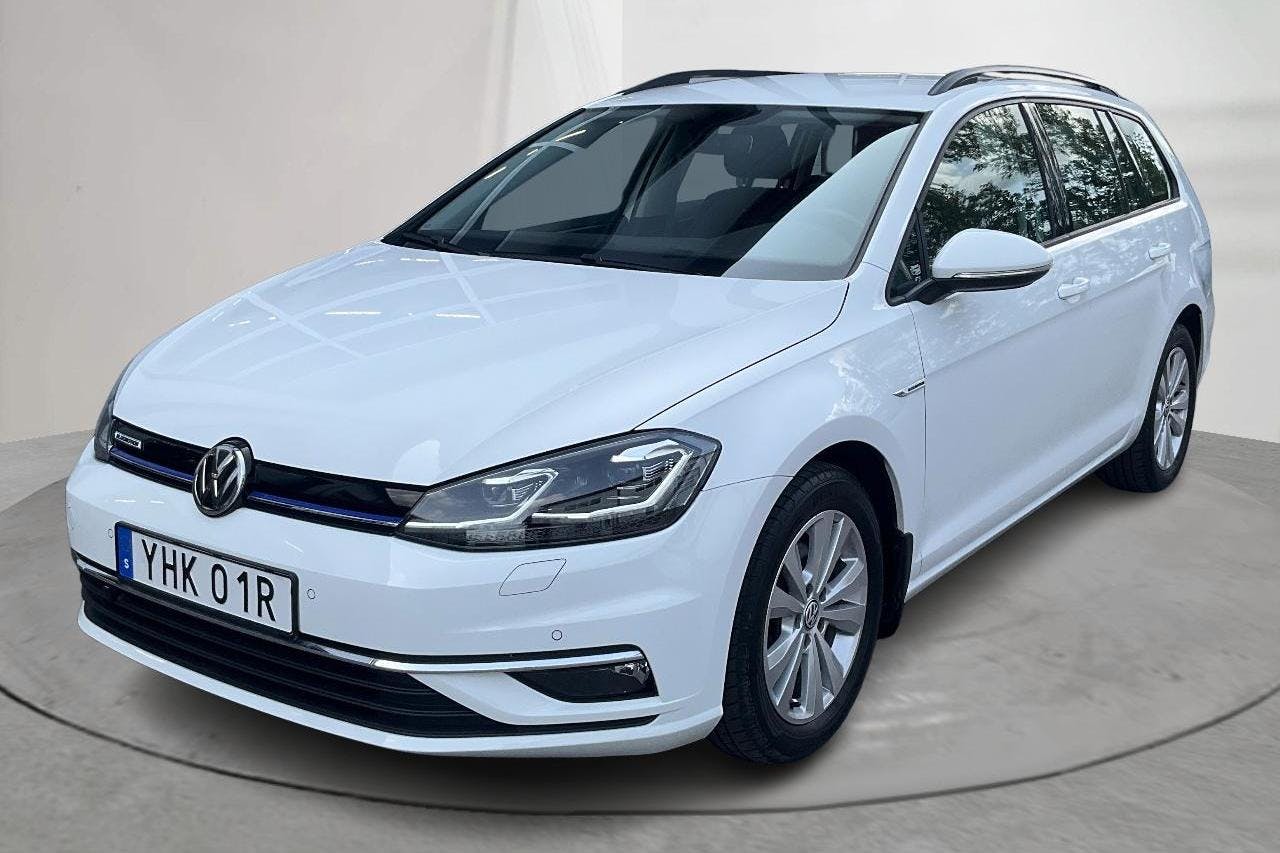 VW Golf VII 1.5 TGI Sportscombi (130hk) - 2 751 mil - Automat - vit - 2020