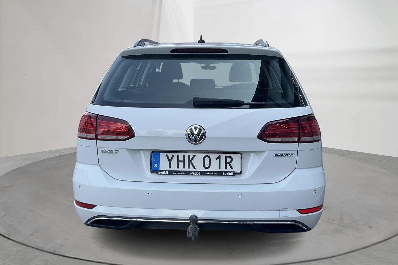 VW Golf VII 1.5 TGI Sportscombi (130hk) - 27 510 km - Automatic - white - 2020
