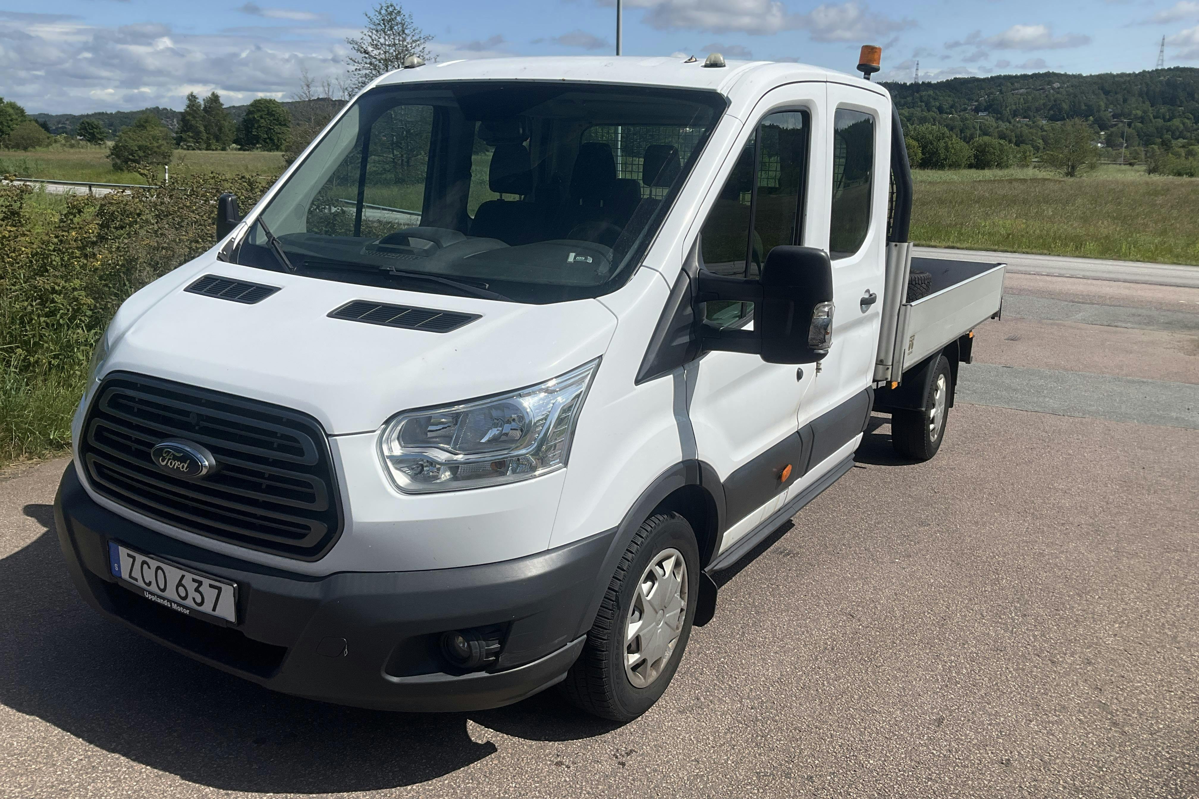 Esitlusfoto 1 aadressil 12: Ford Transit Chassi 350 2.0 TDCi 2WD (130hk) - 100 110 km - Käsitsi - valge - 2018