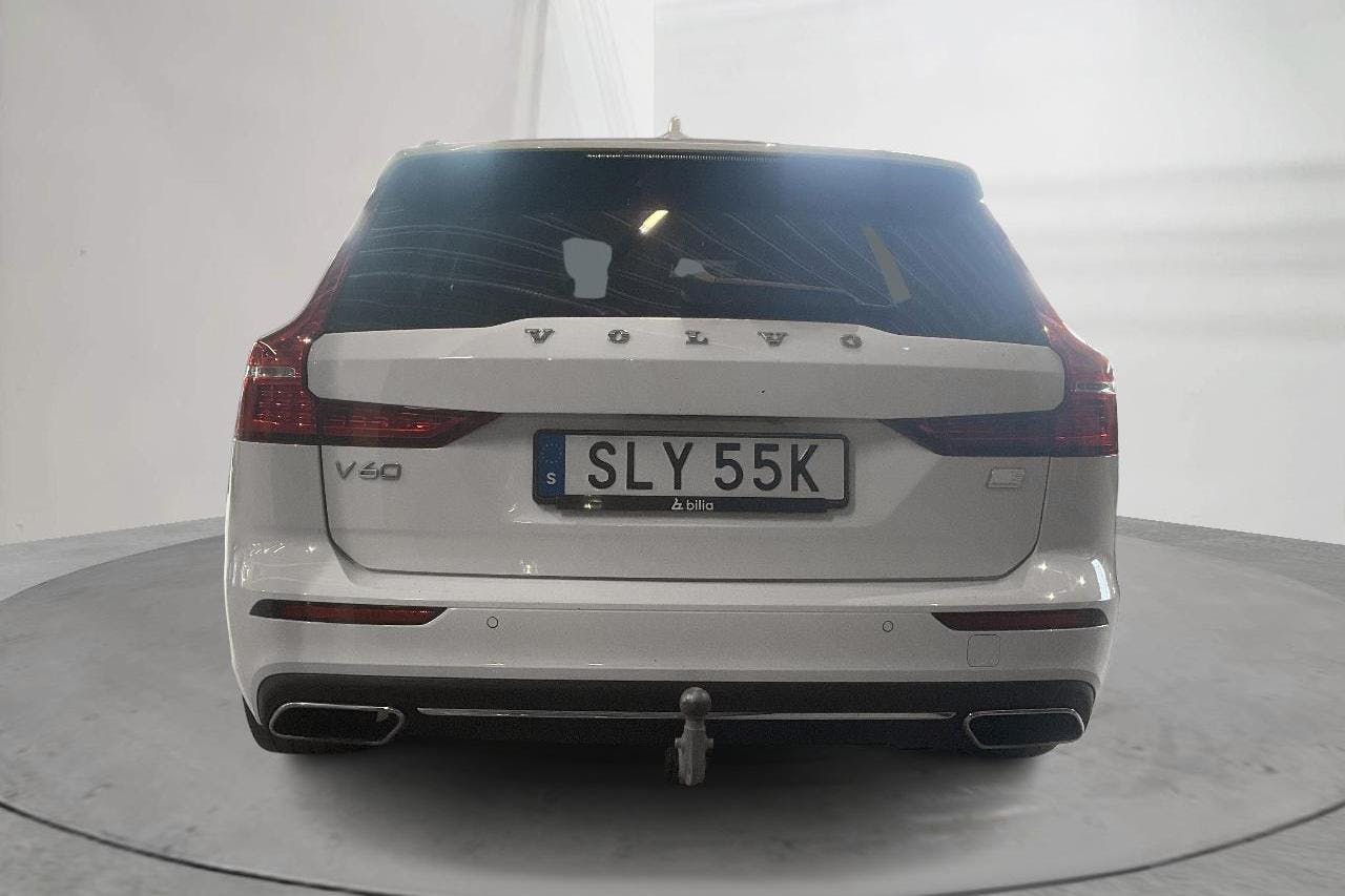 Volvo V60 T6 AWD Recharge (350hk) - 12 769 mil - Automat - vit - 2022