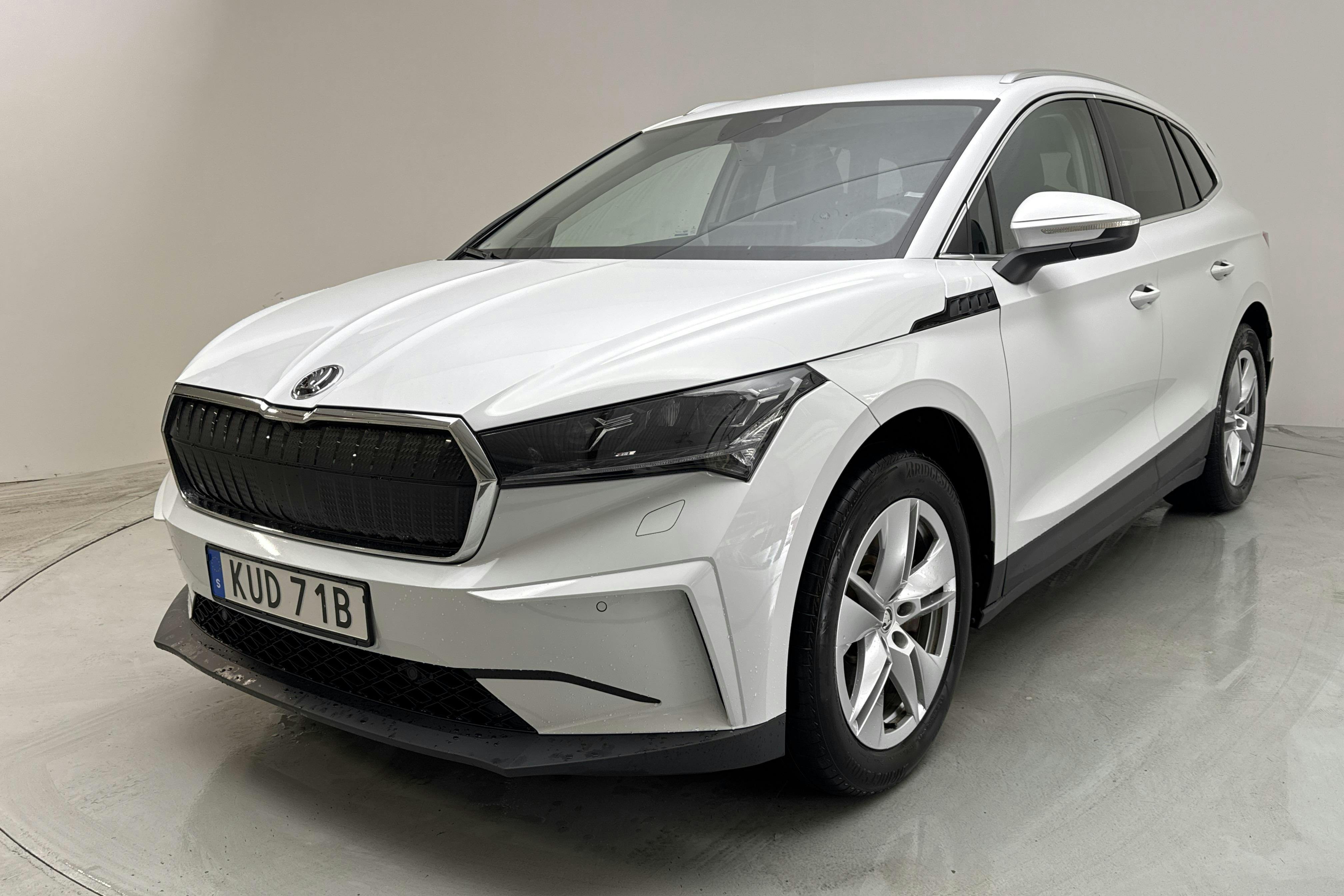 Skoda Enyaq 80 iV (204hk) - 5 007 mil - Automat - vit - 2022