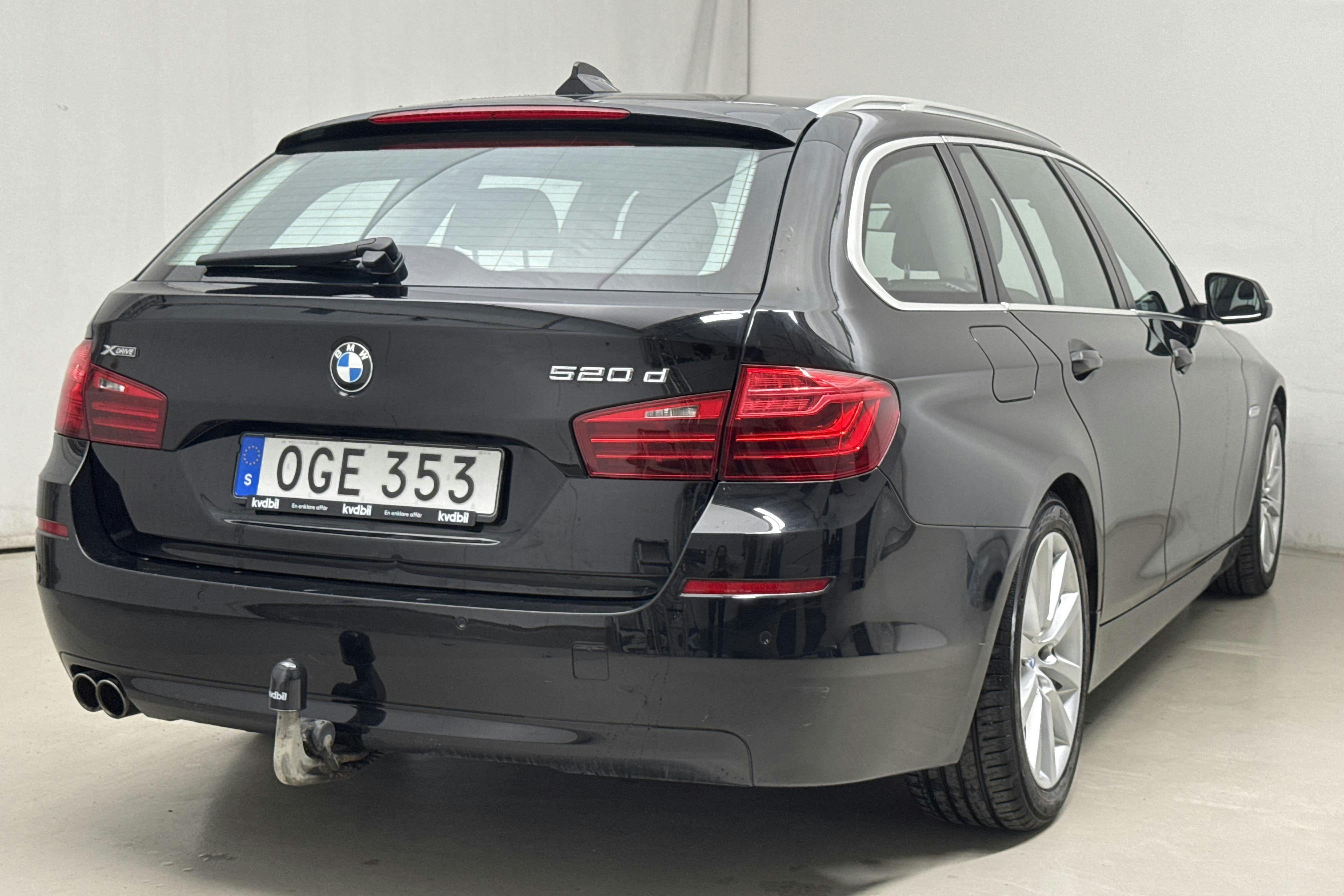 BMW 520d xDrive Touring, F11 (190hk) - 189 240 km - Automaatne - must - 2017