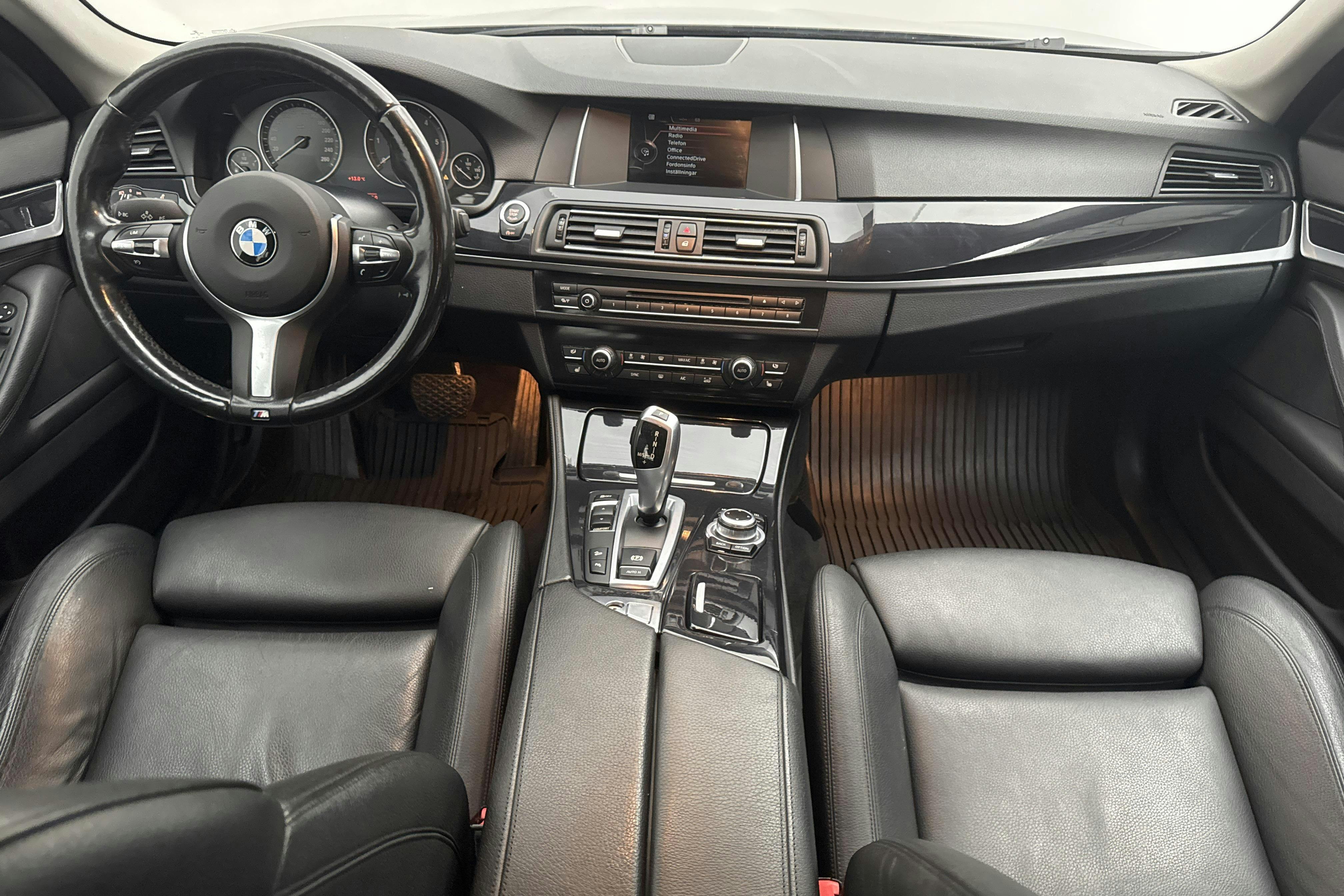 BMW 520d xDrive Touring, F11 (190hk) - 189 240 km - Automaatne - must - 2017