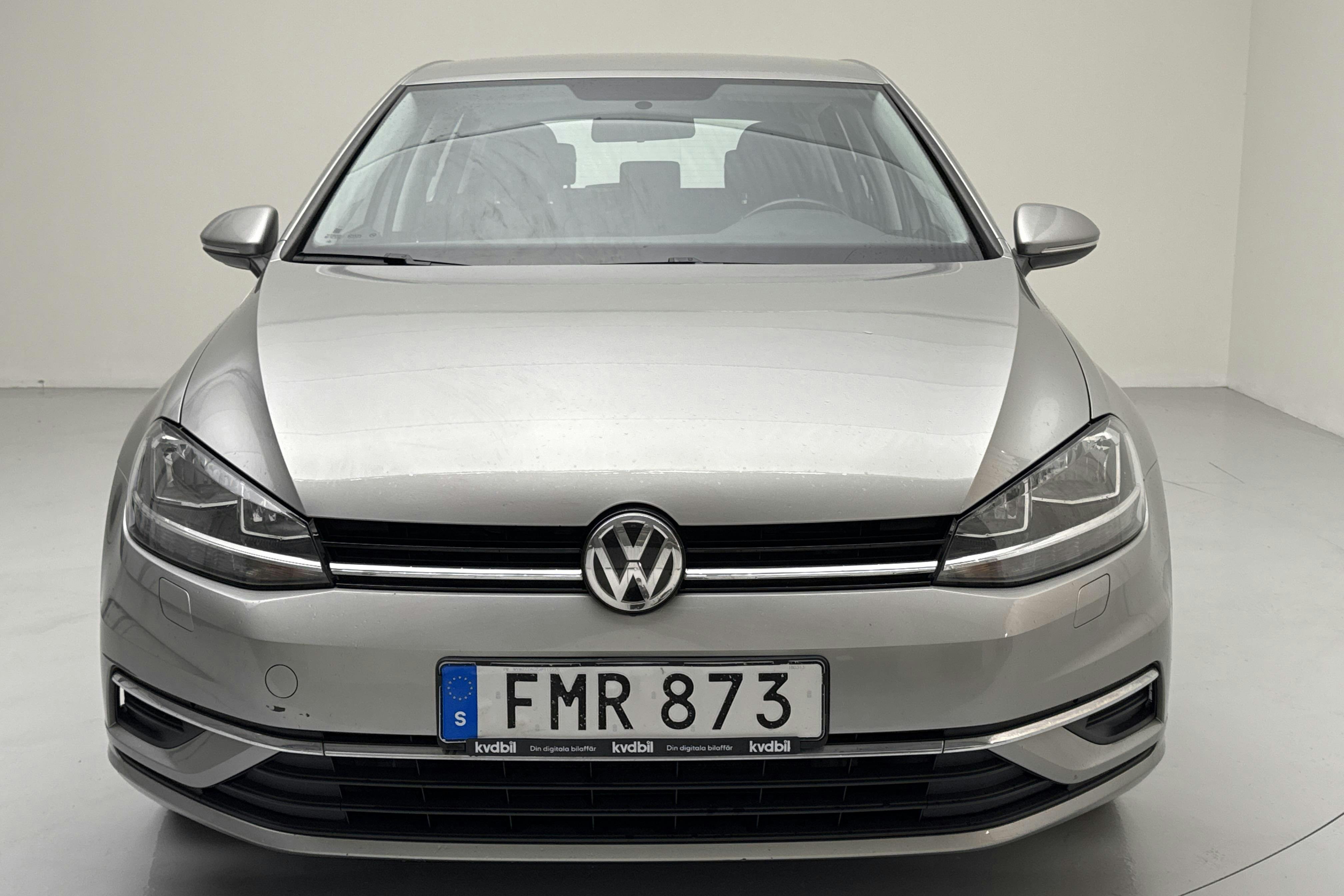 VW Golf VII 1.0 TSI 5dr (110hk) - 18 032 mil - Manuell - silver - 2018