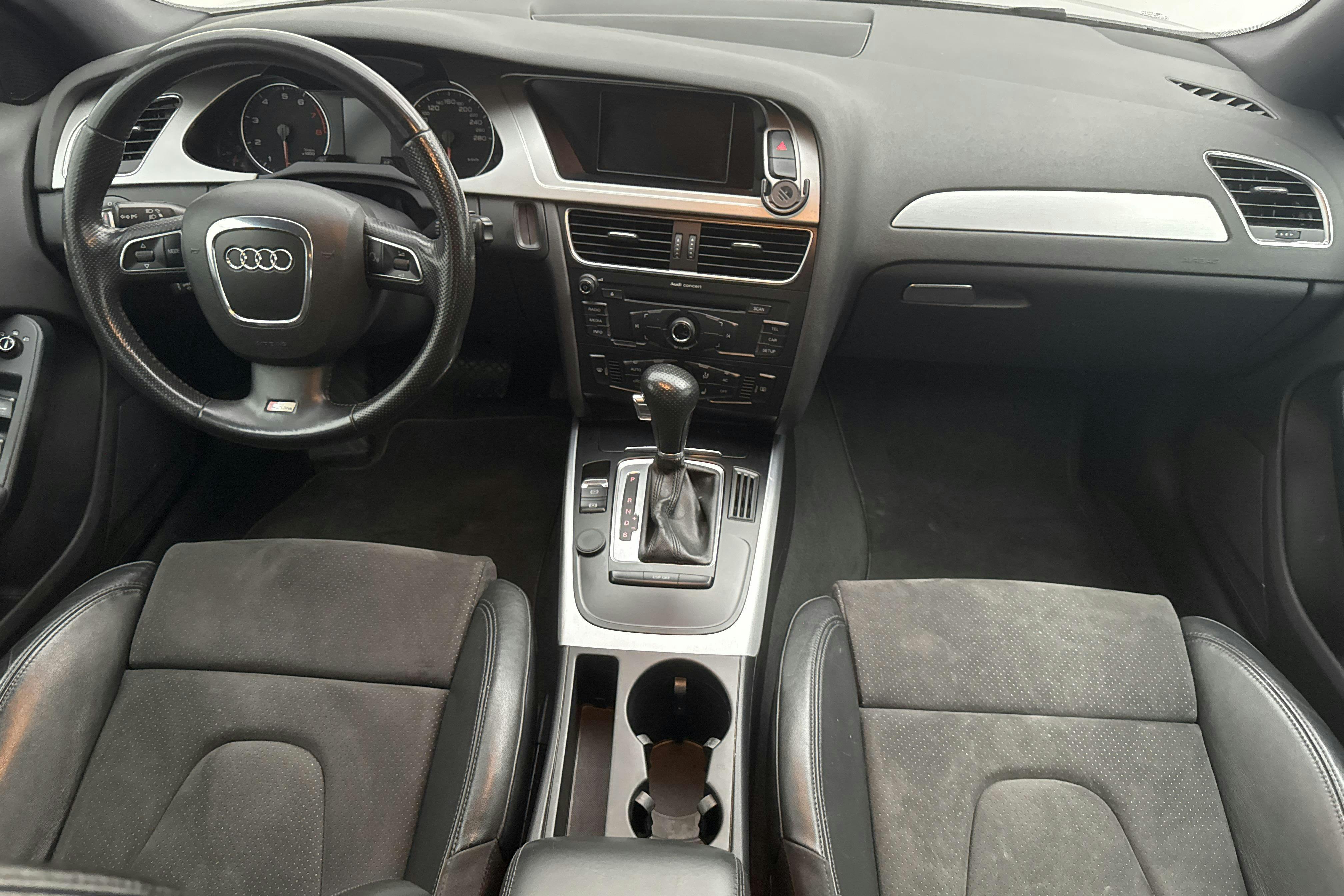 Audi A4 2.0 TFSI Avant (180hk) - 153 260 km - Automatic - silver - 2010