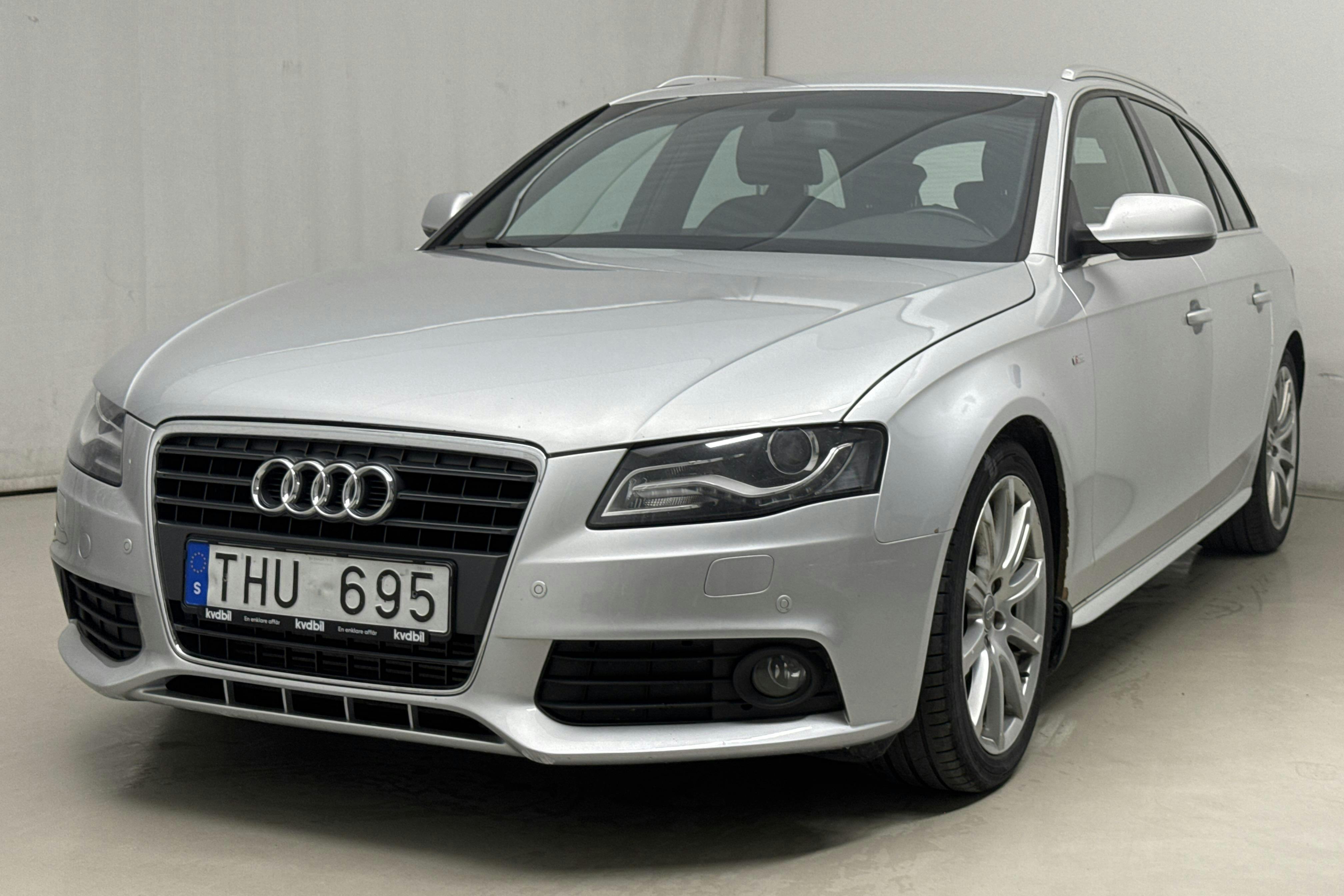 Presentation photo 1 of 13: Audi A4 2.0 TFSI Avant (180hk) - 153 260 km - Automatic - silver - 2010
