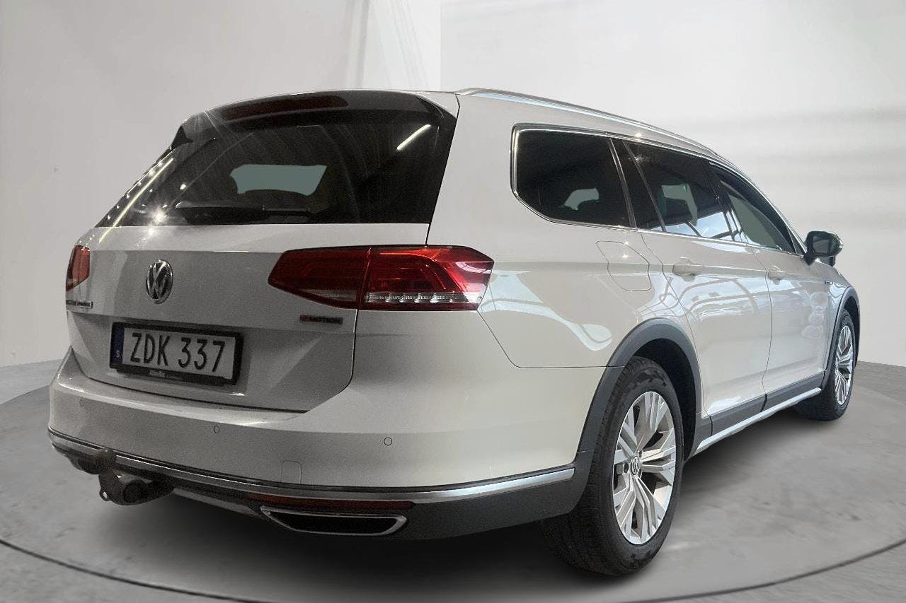 VW Passat Alltrack 2.0 TDI 4MOTION (190hk) - 196 090 km - Automaatne - valge - 2018