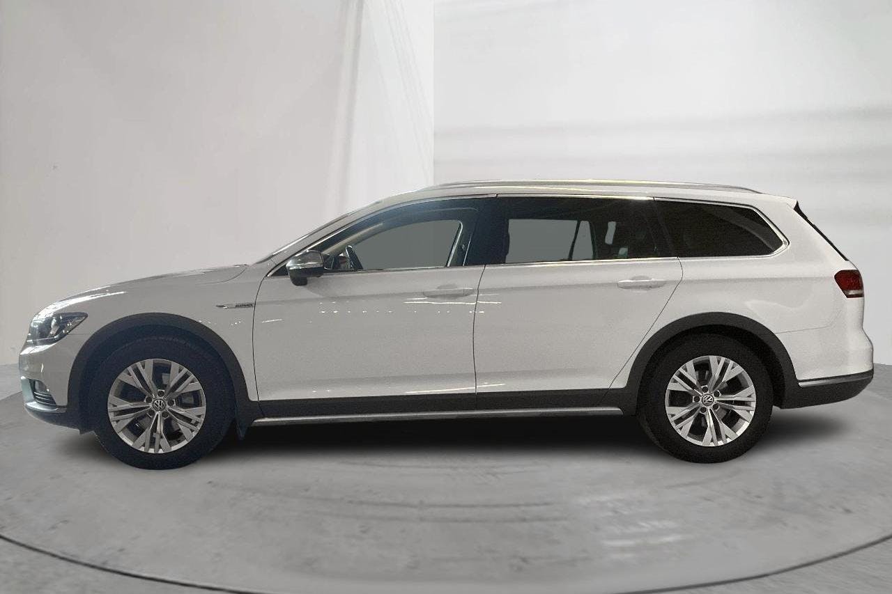 Esitlusfoto 2 aadressil 16: VW Passat Alltrack 2.0 TDI 4MOTION (190hk) - 196 090 km - Automaatne - valge - 2018