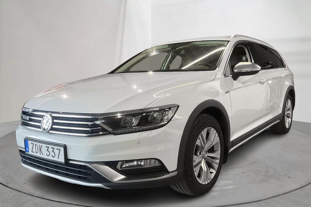 Esitlusfoto 1 aadressil 16: VW Passat Alltrack 2.0 TDI 4MOTION (190hk) - 196 090 km - Automaatne - valge - 2018