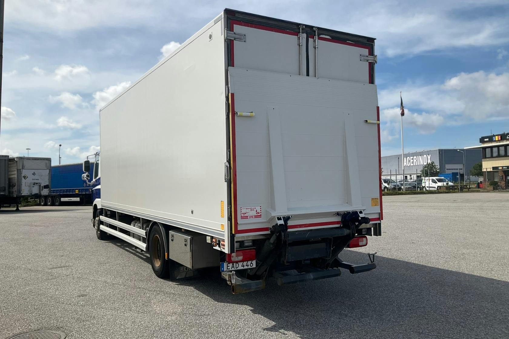 DAF FA CF290Y DAF FA CF290Y - 413 730 km - Automaatne - 2014