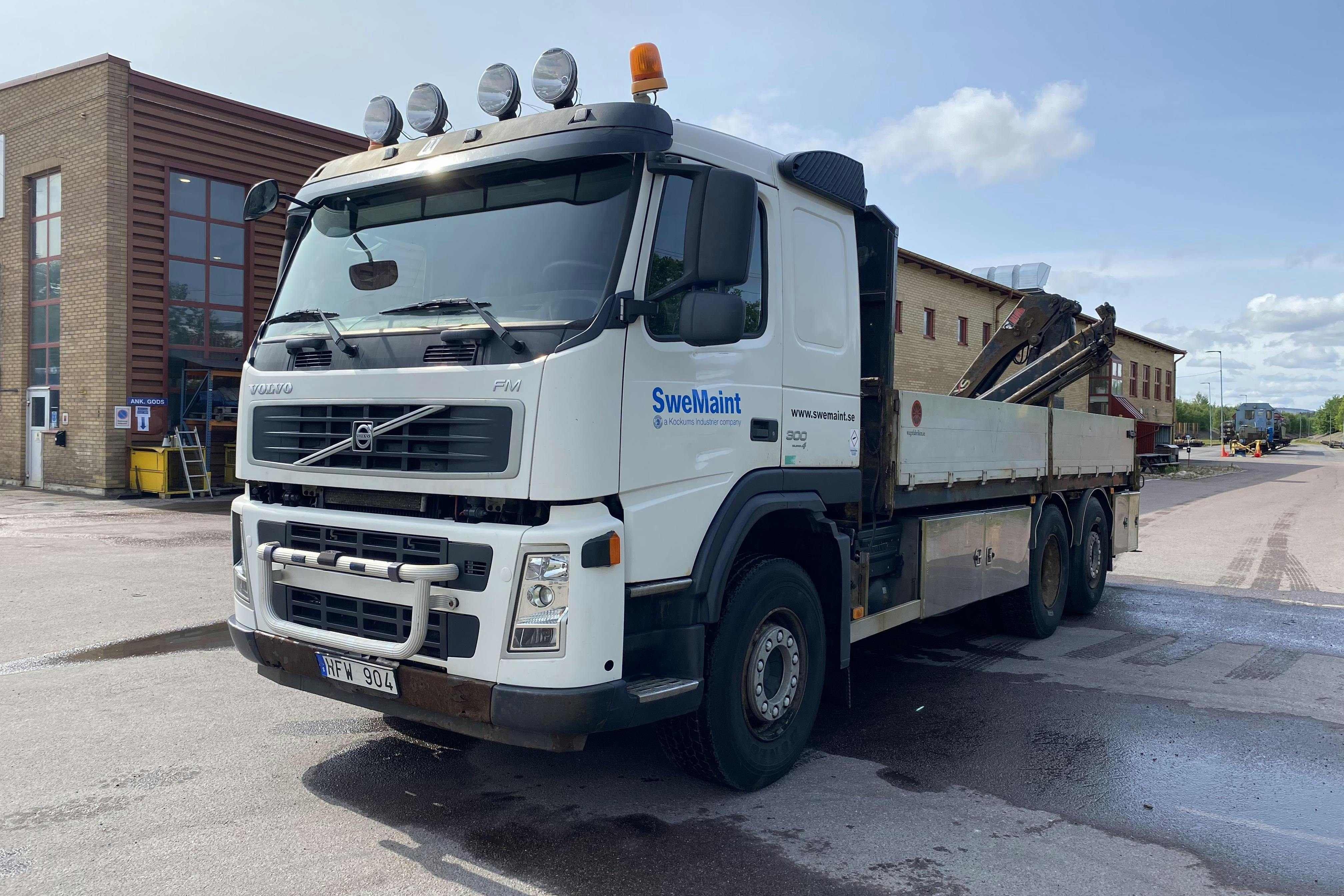 Volvo FM300 - 356 805 km - Automat - vit - 2007