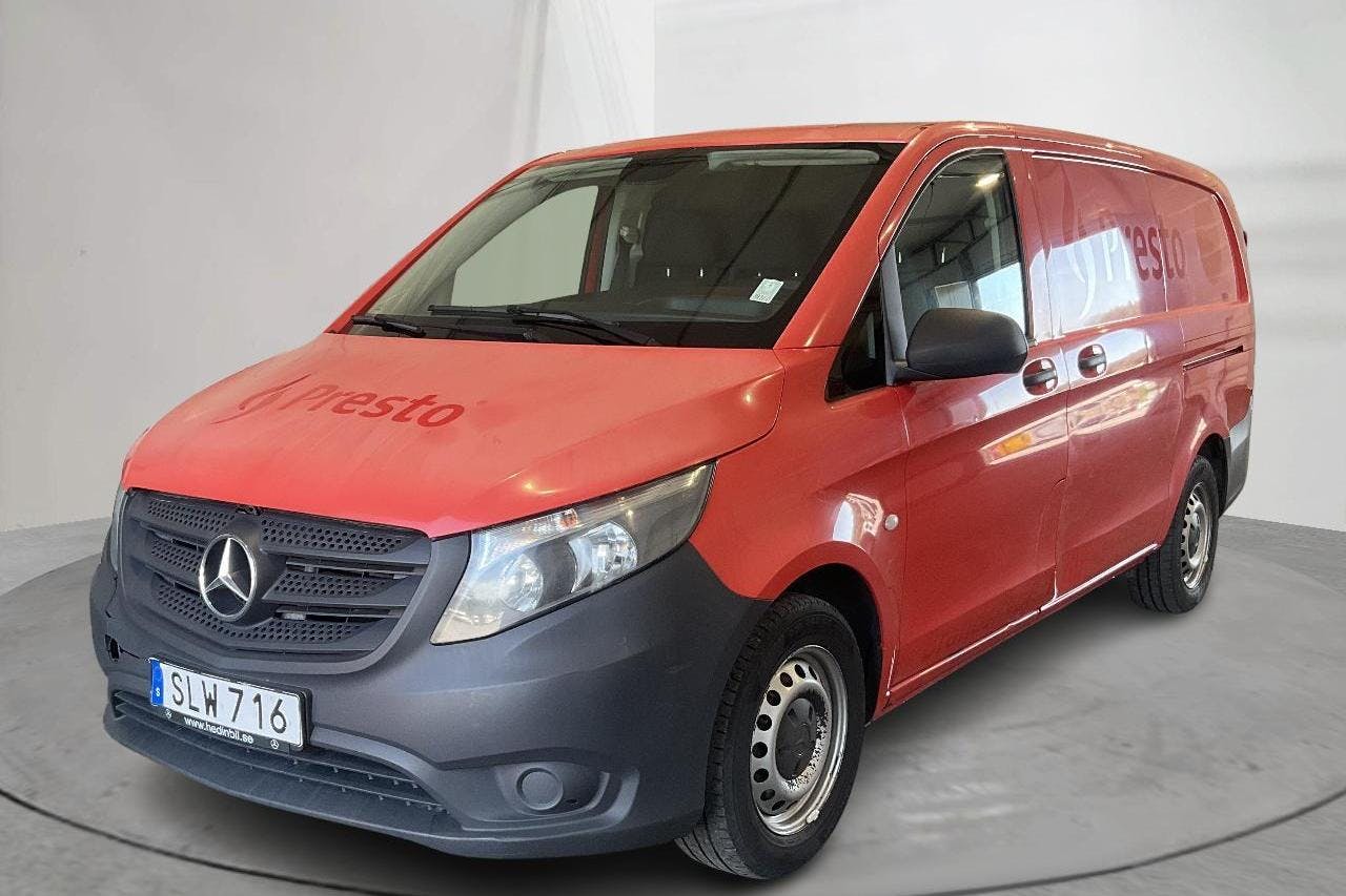 Mercedes Vito 111 CDI W640 (114hk) - 14 893 mil - Manuell - röd - 2015