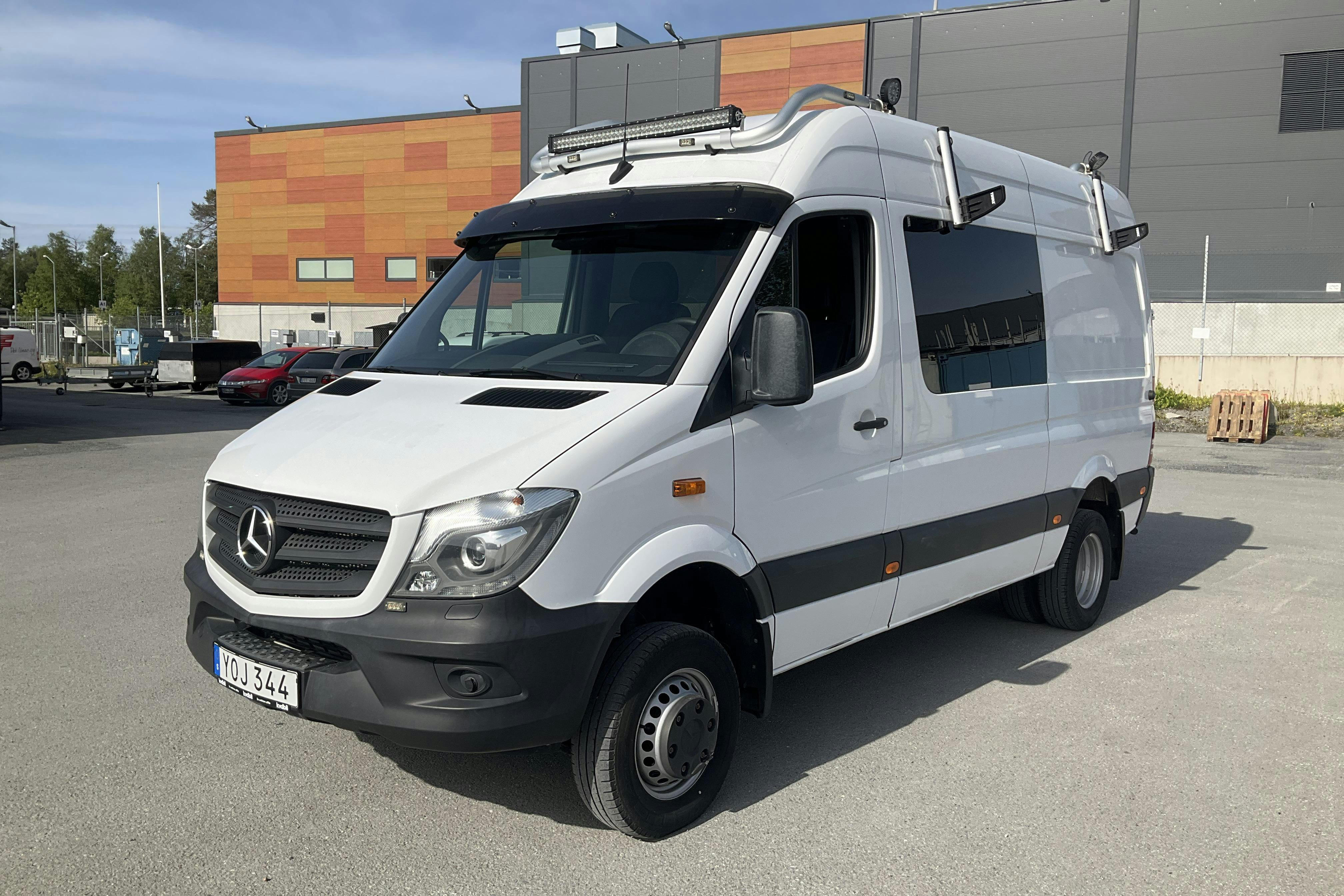 Mercedes Sprinter 519 CDI 4x4 (190hk) - 135 133 km - Automat - vit - 2018