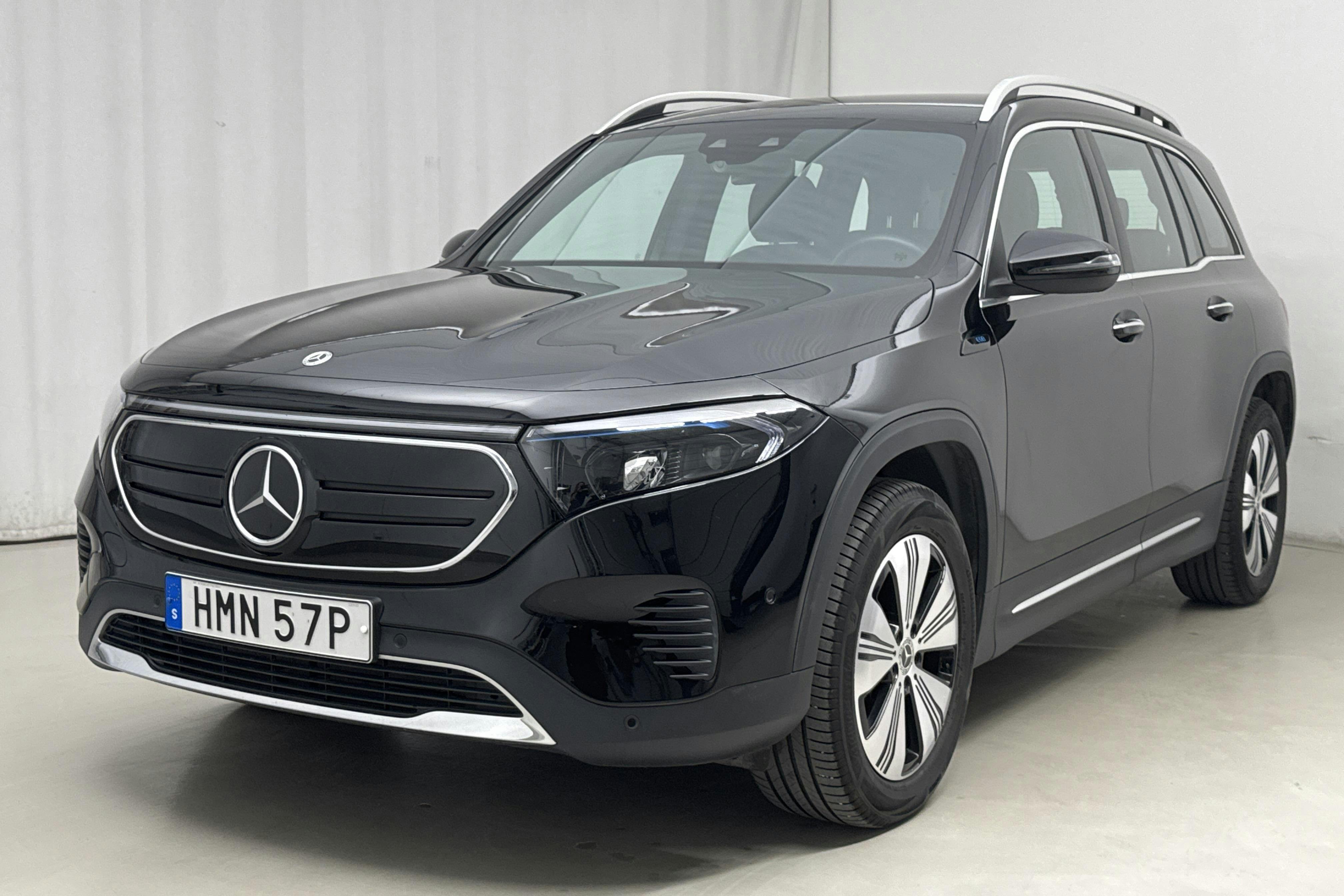 Mercedes EQB 300 4MATIC X243 (228hk) - 4 376 mil - Automat - svart - 2023