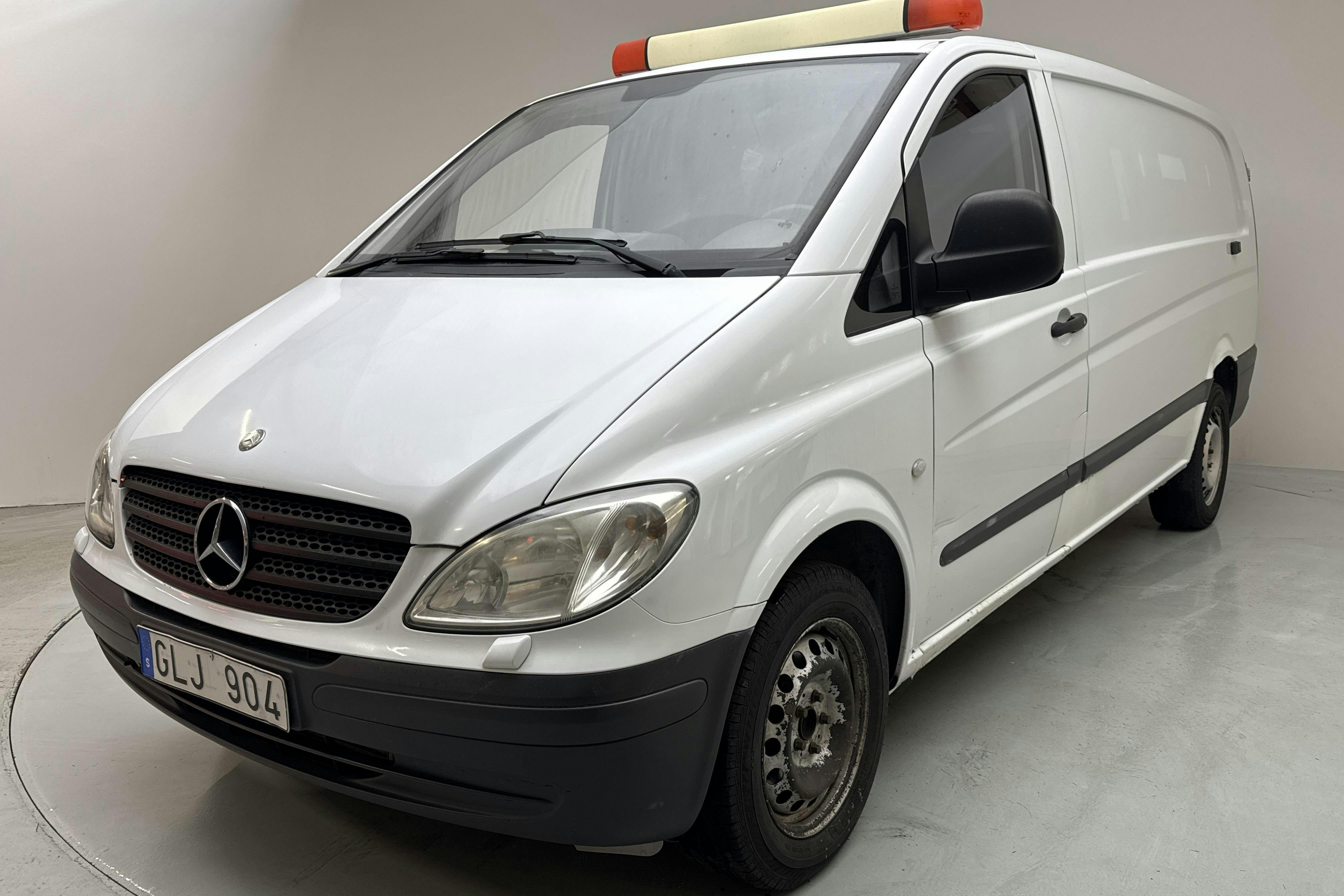 Presentation photo 1 of 11: Mercedes Vito 111 CDI Skåp W639 (116hk) - 279 290 km - Manual - white - 2008