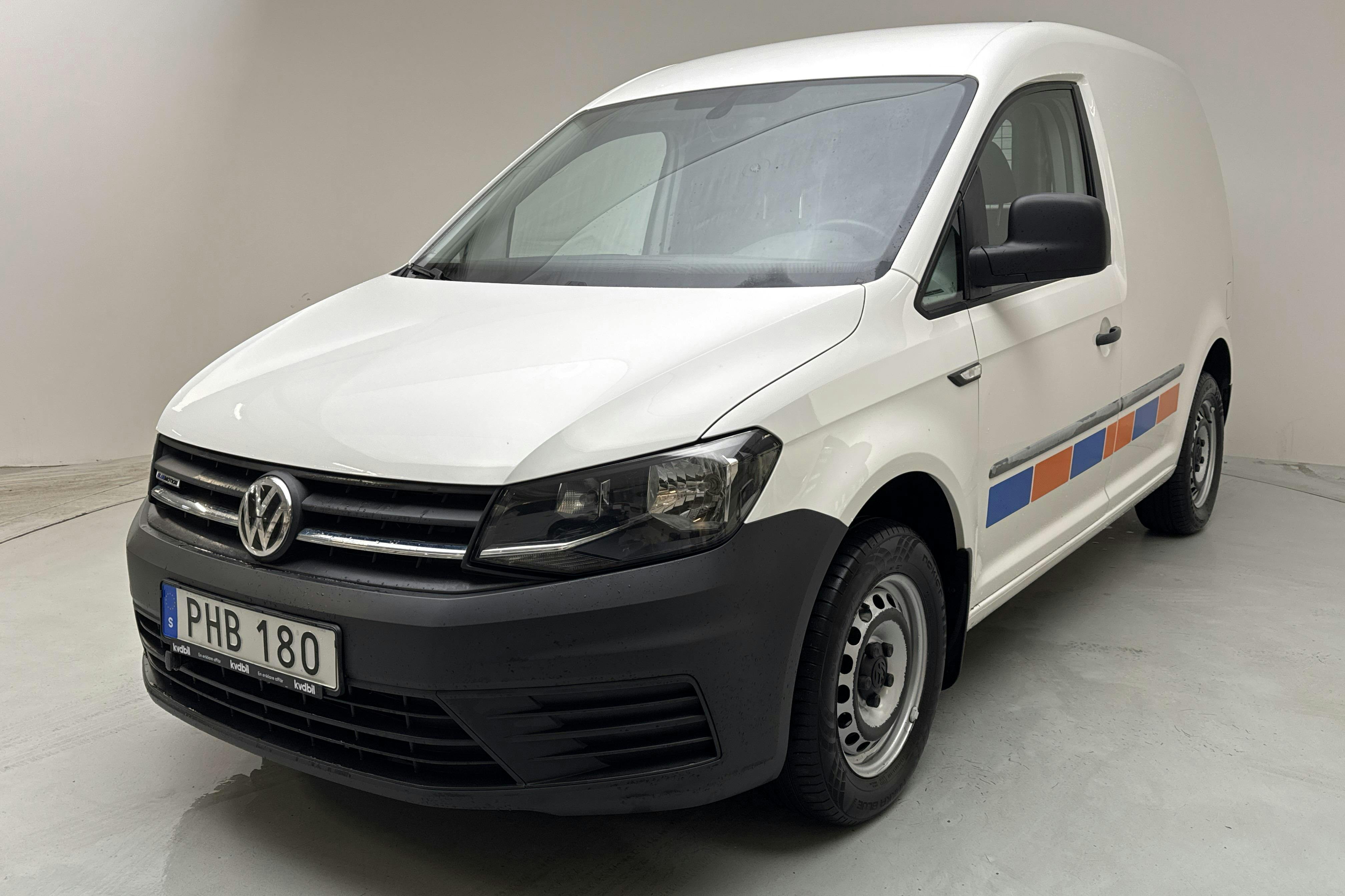 Presentationsfoto 1 av 10: VW Caddy 1.4 TGI Skåp (110hk) - 10 795 mil - Manuell - vit - 2017