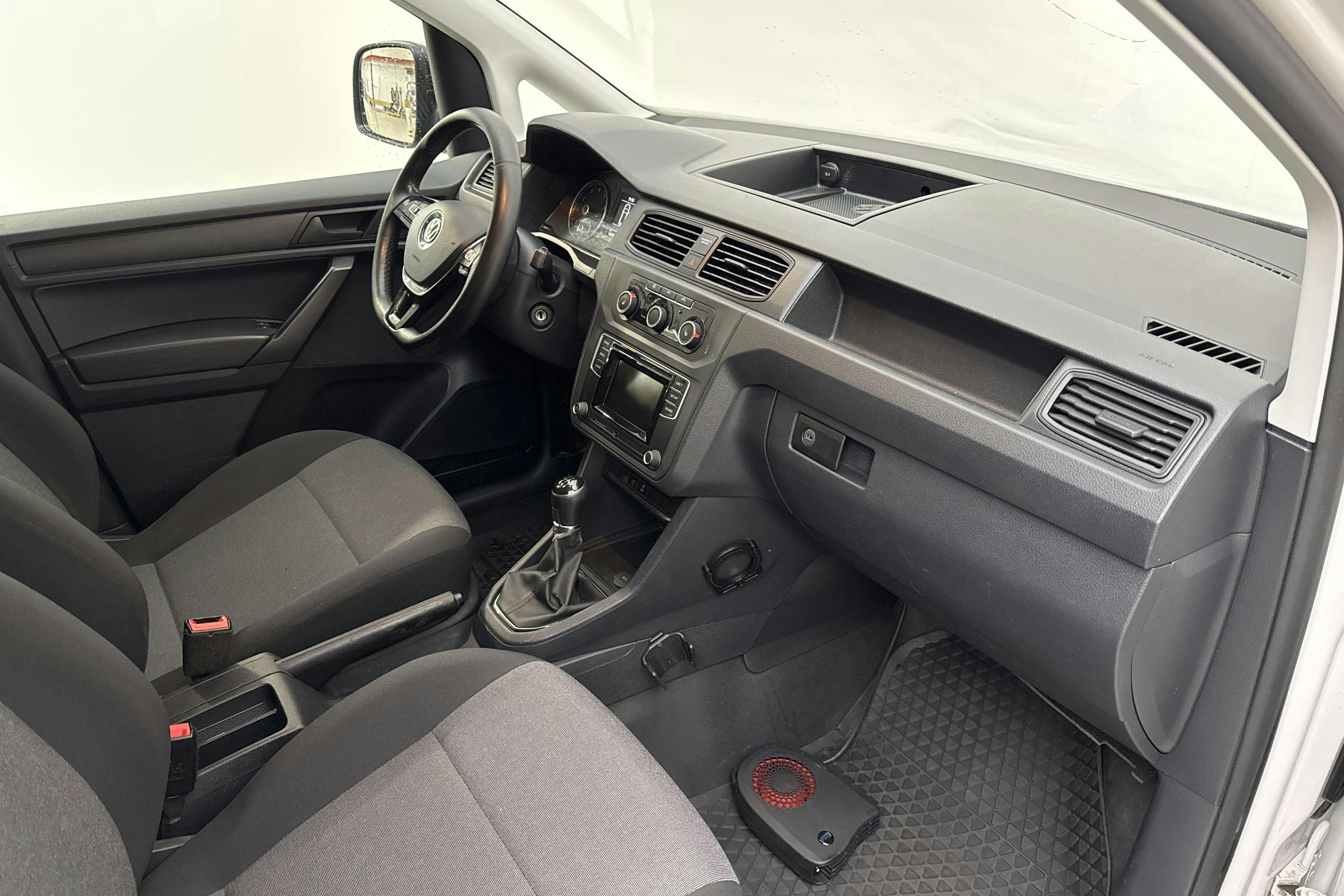 VW Caddy 1.4 TGI Skåp (110hk) - 10 795 mil - Manuell - vit - 2017