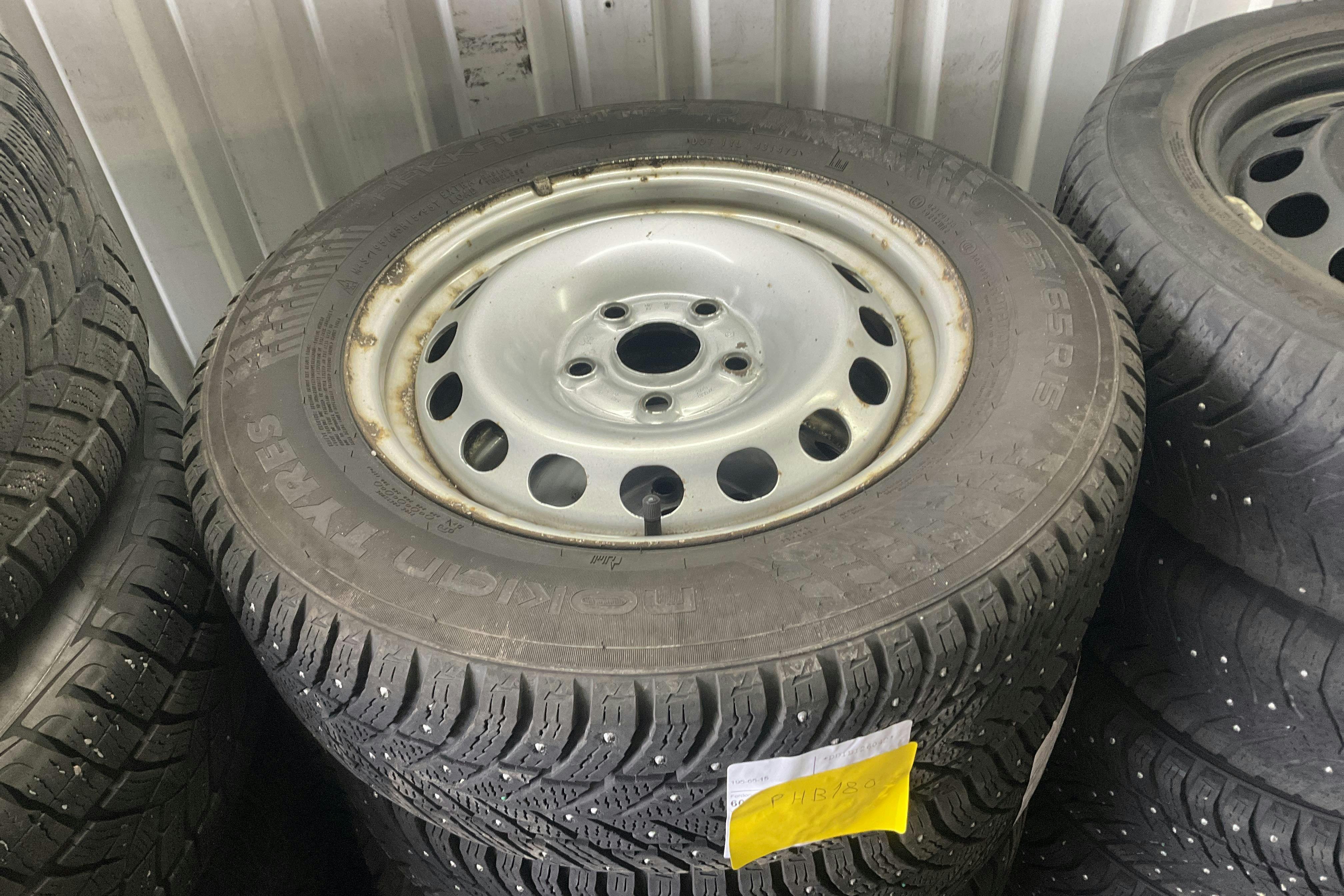 Presentationsfoto 10 av 10: VW Caddy 1.4 TGI Skåp (110hk) - 10 795 mil - Manuell - vit - 2017
