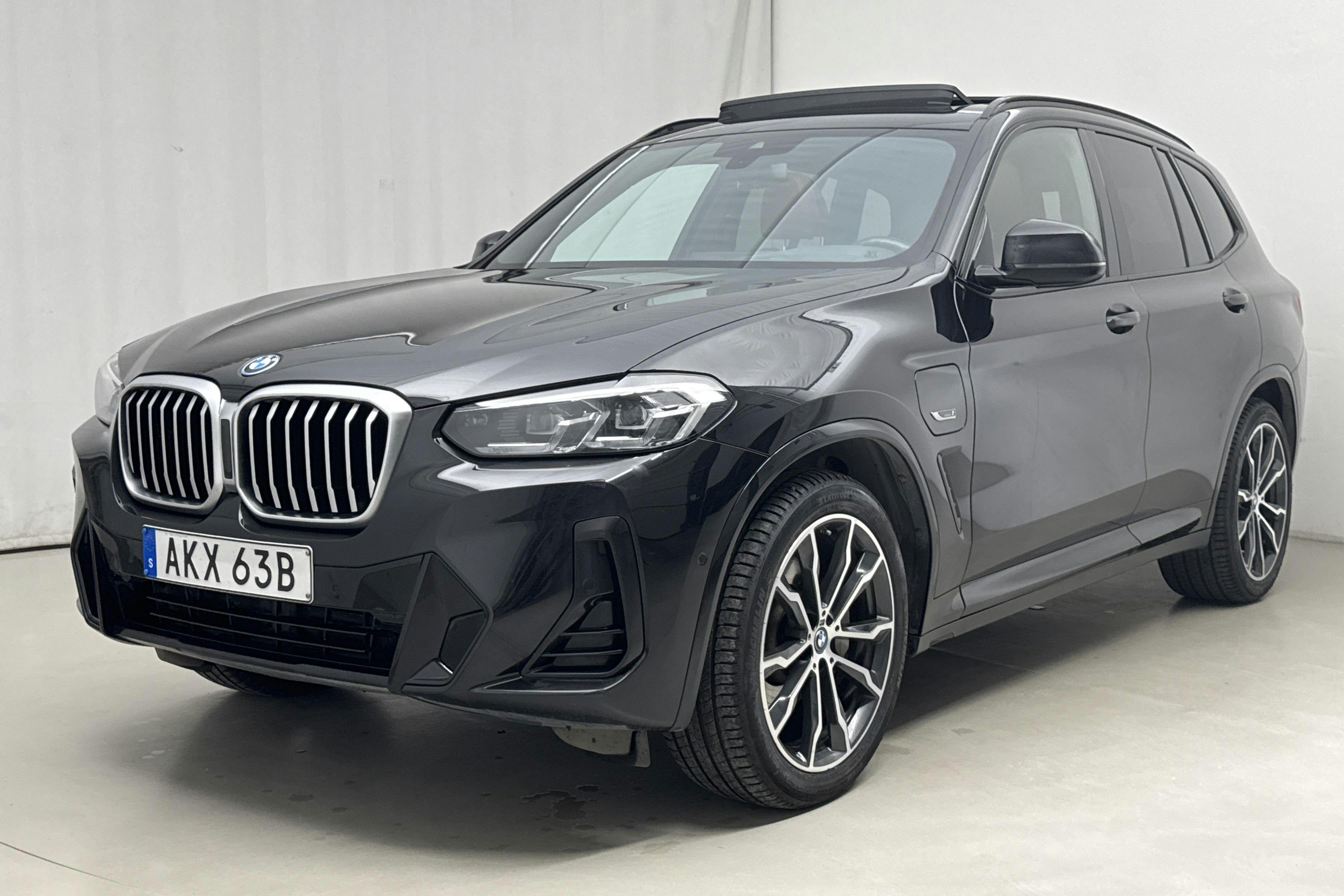 BMW X3 xDrive30e, G01 LCI (292hk) - 13 455 mil - Automat - svart - 2022