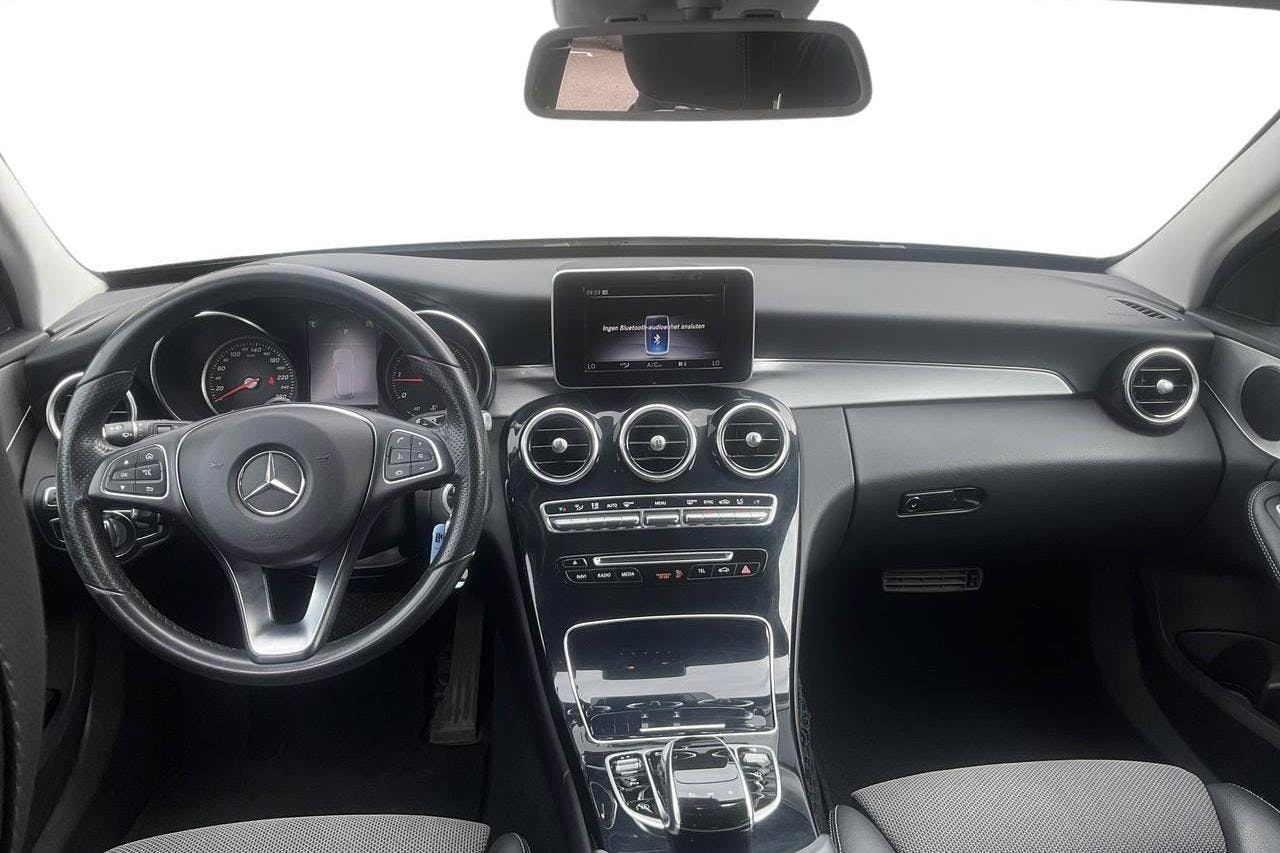 Mercedes C 220 d 4MATIC Kombi S205 (170hk) - 155 390 km - Automatic - black - 2018