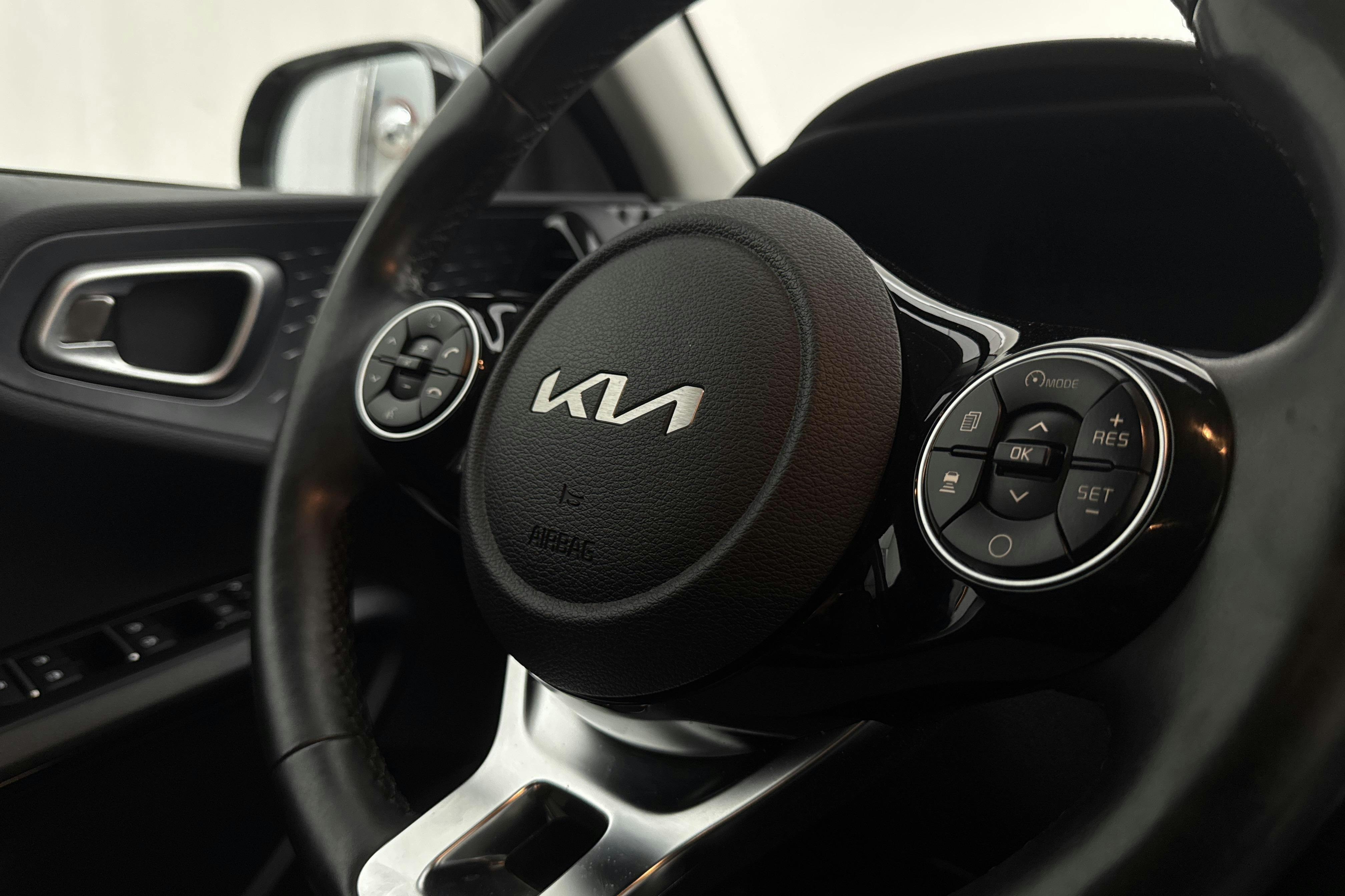 Esitlusfoto 20 aadressil 20: KIA e-Soul Long Range 64 kWh (204hk) - 28 540 km - Automaatne - hall - 2022