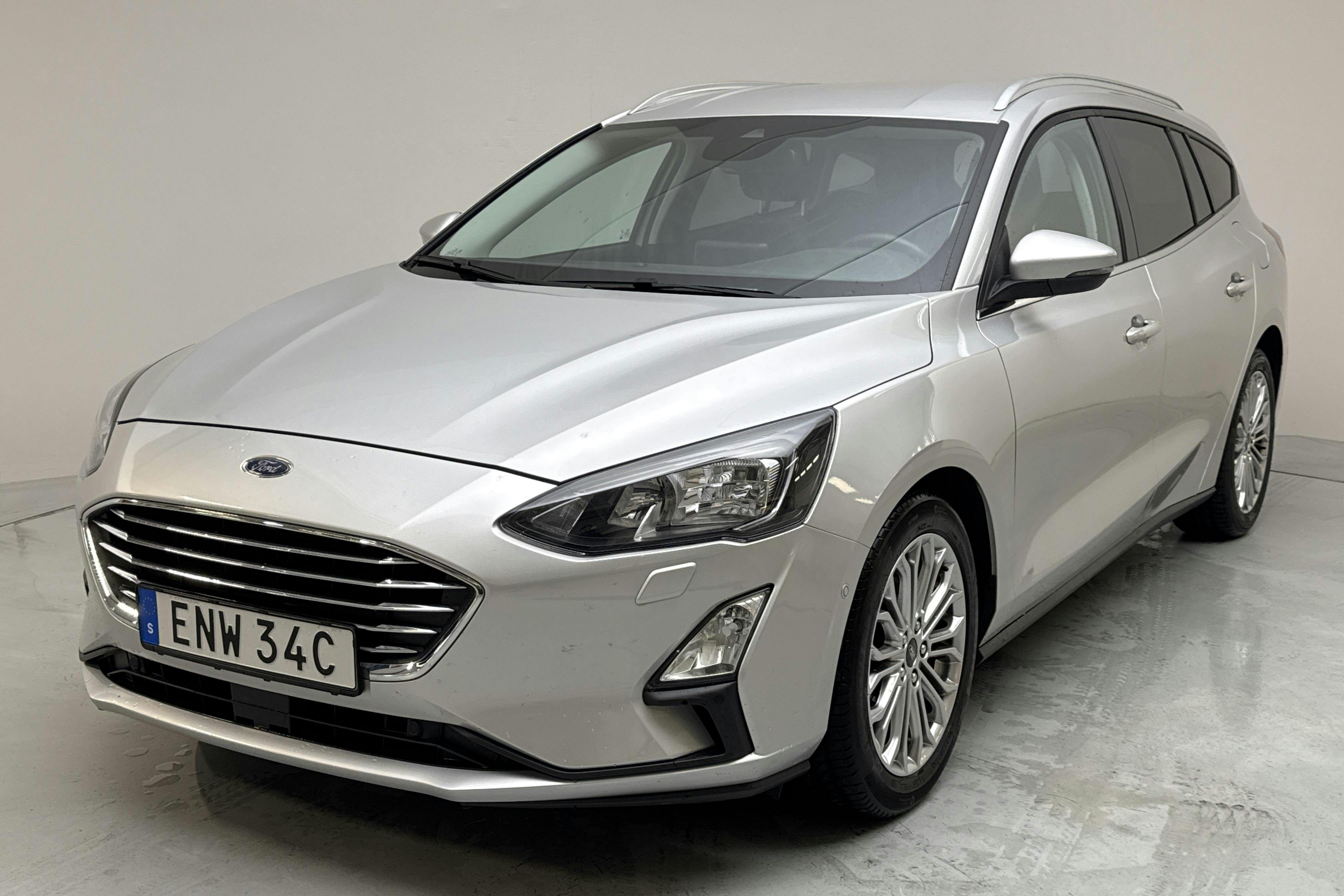 Ford Focus 1.0 EcoBoost Kombi (125hk) - 4 131 mil - Automat - grå - 2020