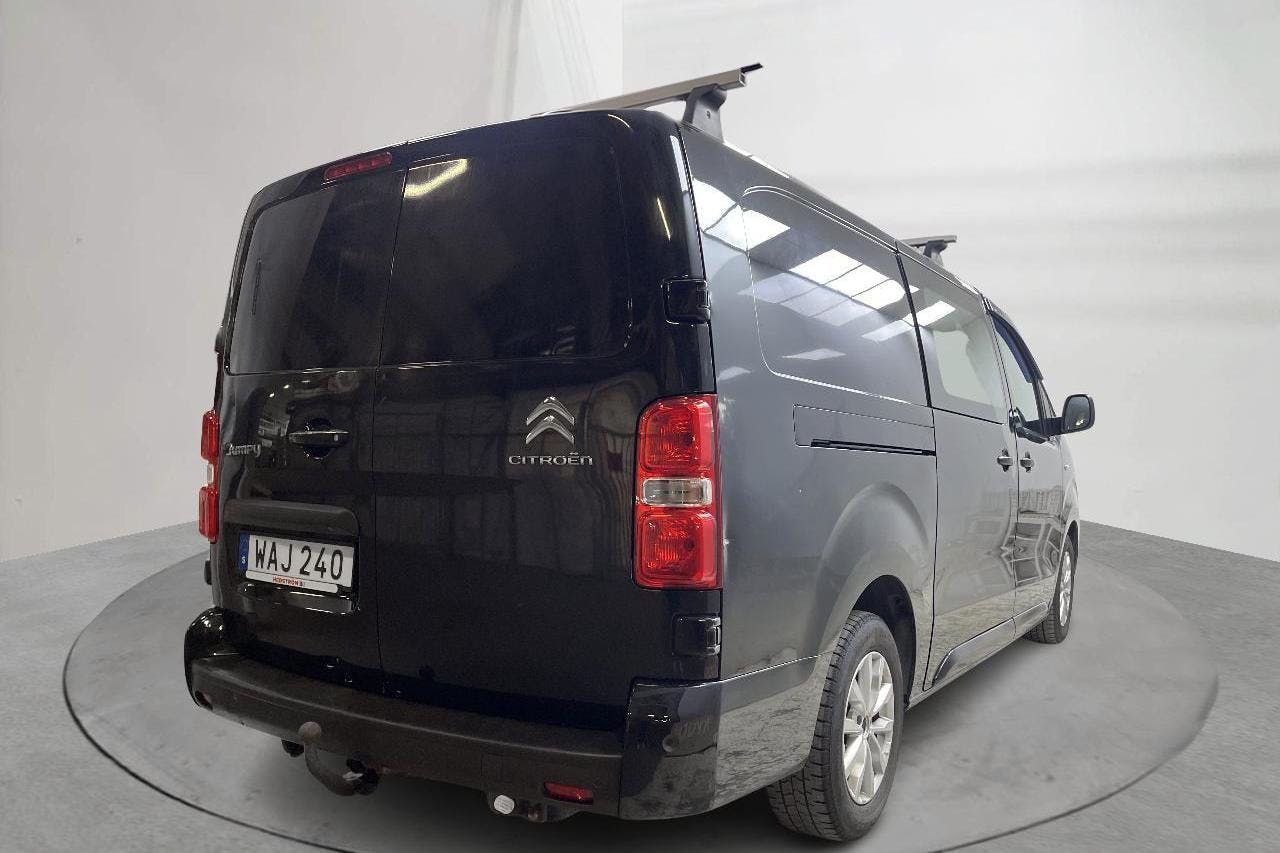 Citroën Jumpy III 2.0 BlueHDI Skåp (180hk) - 10 381 mil - Automat - svart - 2023