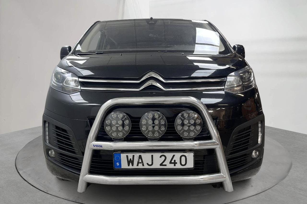 Citroën Jumpy III 2.0 BlueHDI Skåp (180hk) - 10 381 mil - Automat - svart - 2023