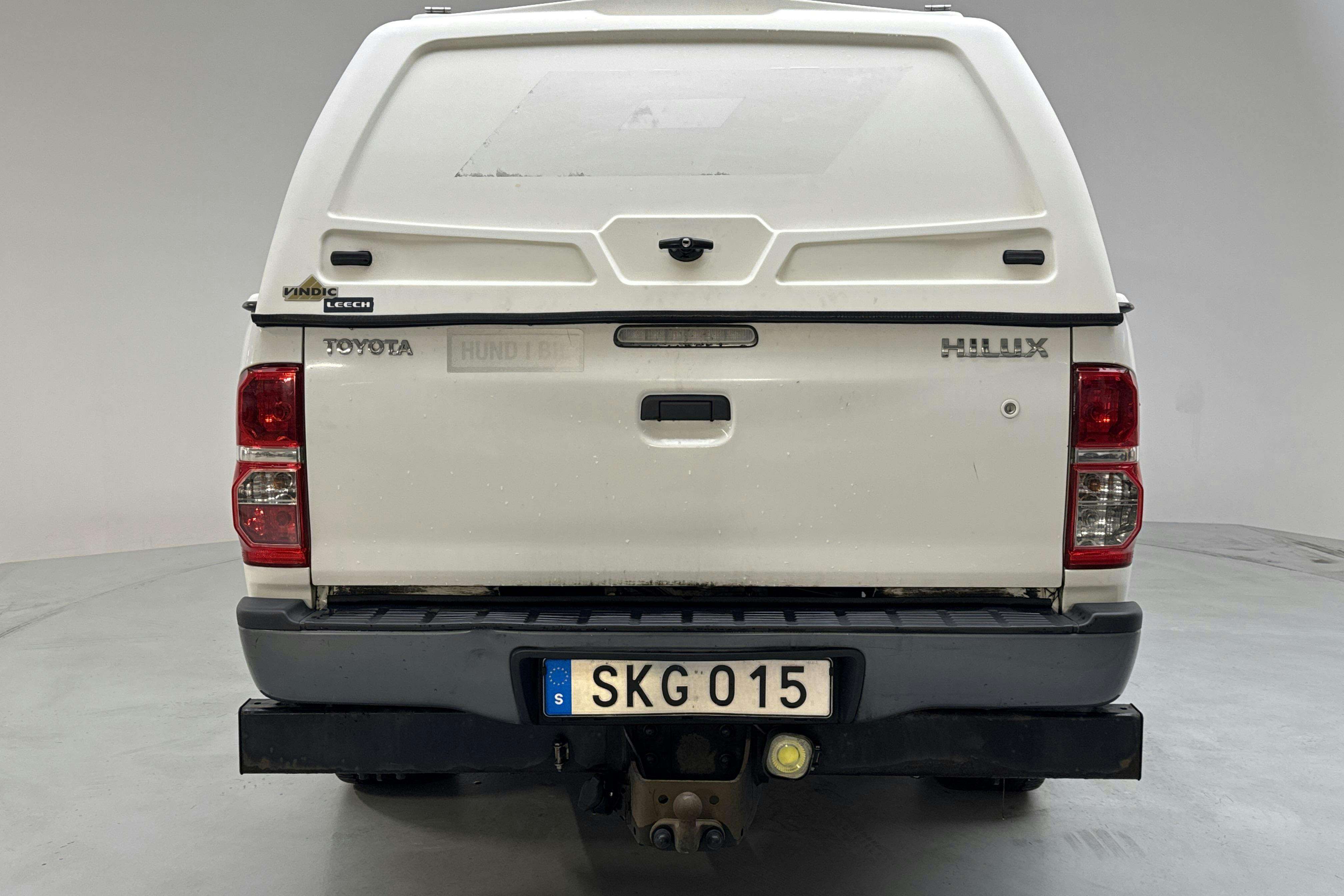 Toyota Hilux 2.5 D-4D 4WD (144hk) - 187 060 km - Manuaalinen - valkoinen - 2015