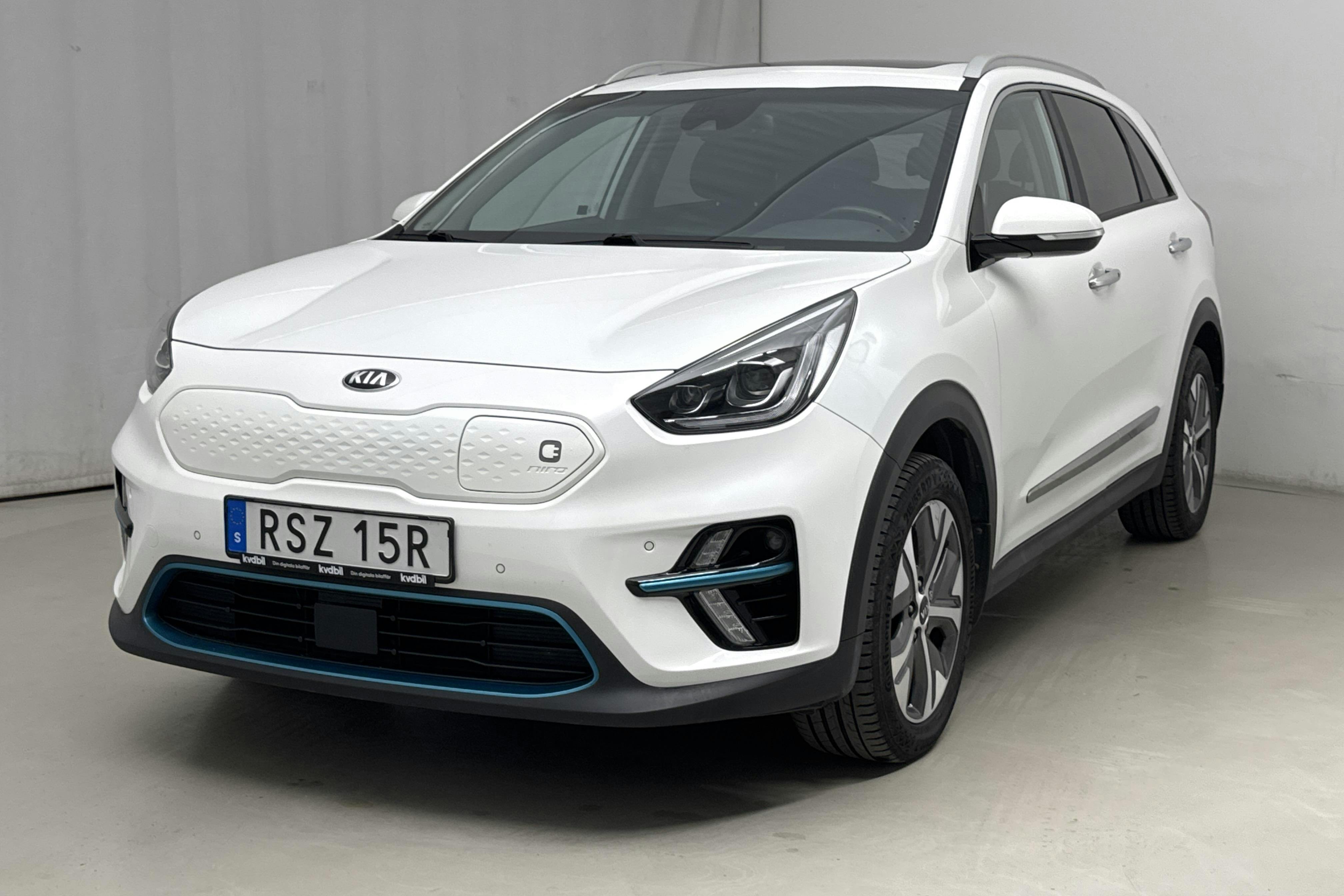 KIA e-Niro 64 kWh (204hk) - 9 246 mil - Automat - vit - 2021