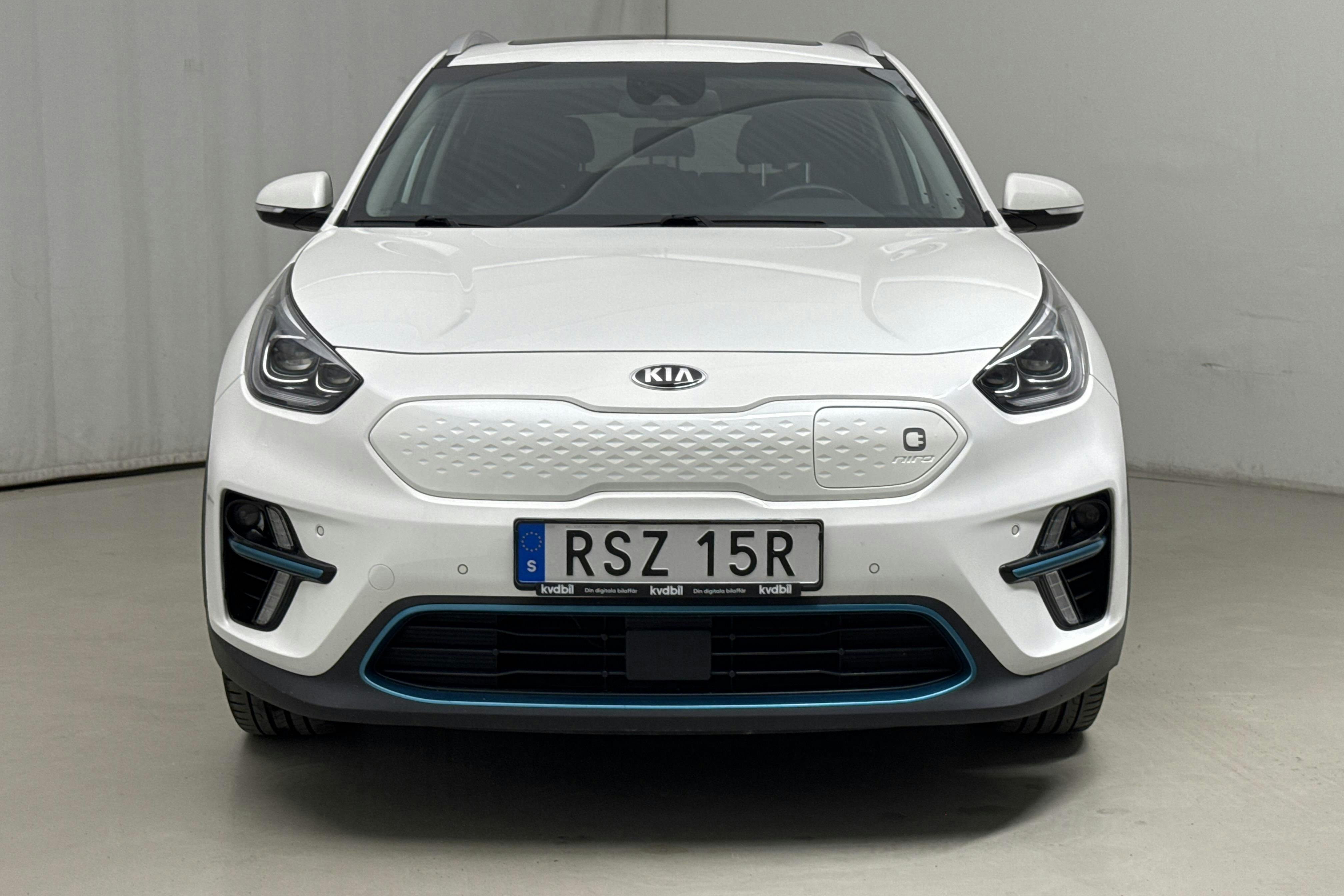 KIA e-Niro 64 kWh (204hk) - 9 246 mil - Automat - vit - 2021