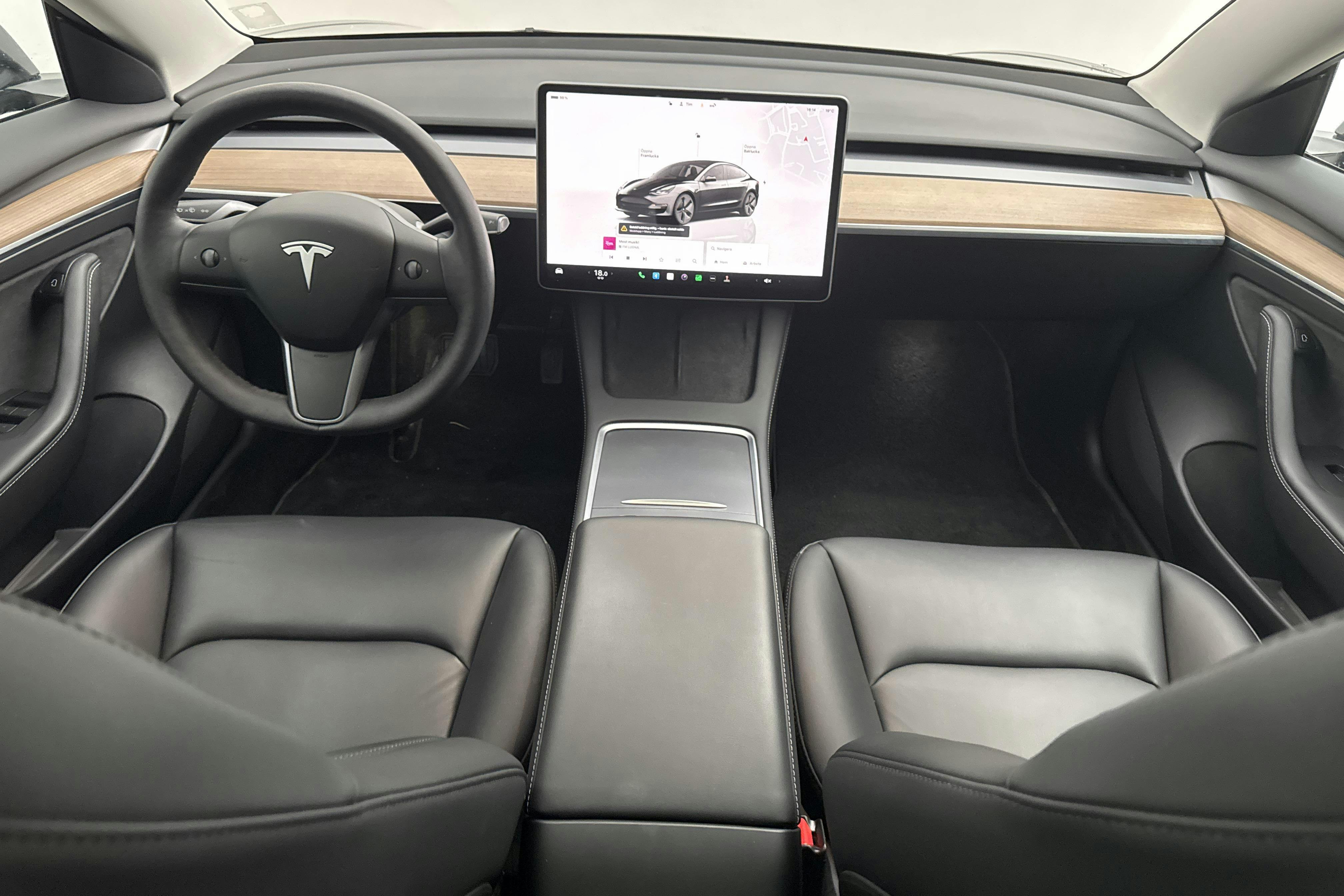 Tesla Model 3 Long Range Dual Motor AWD - 52 420 km - Automatic - black - 2022