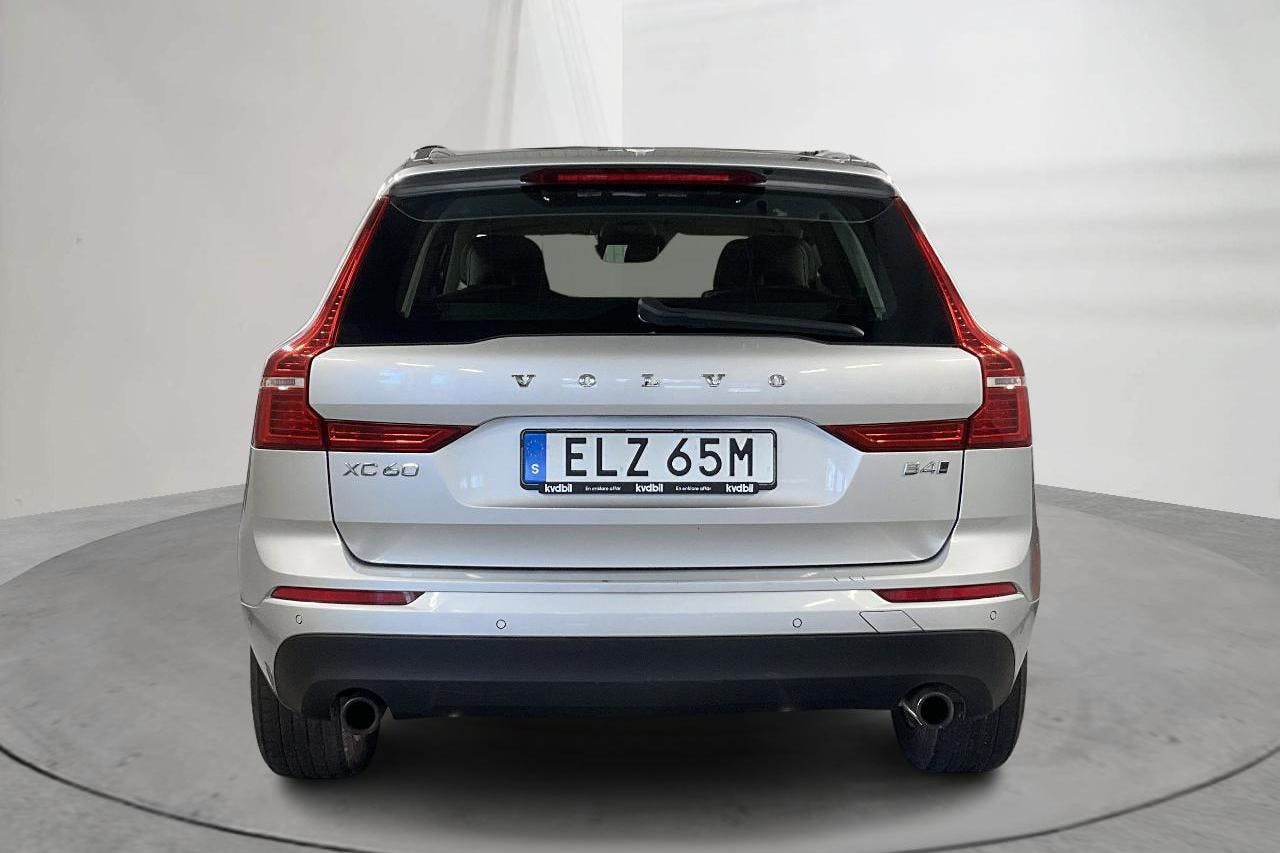 Volvo XC60 B4 AWD Mildhybrid, Diesel (197hk) - 168 580 km - Automatic - silver - 2020