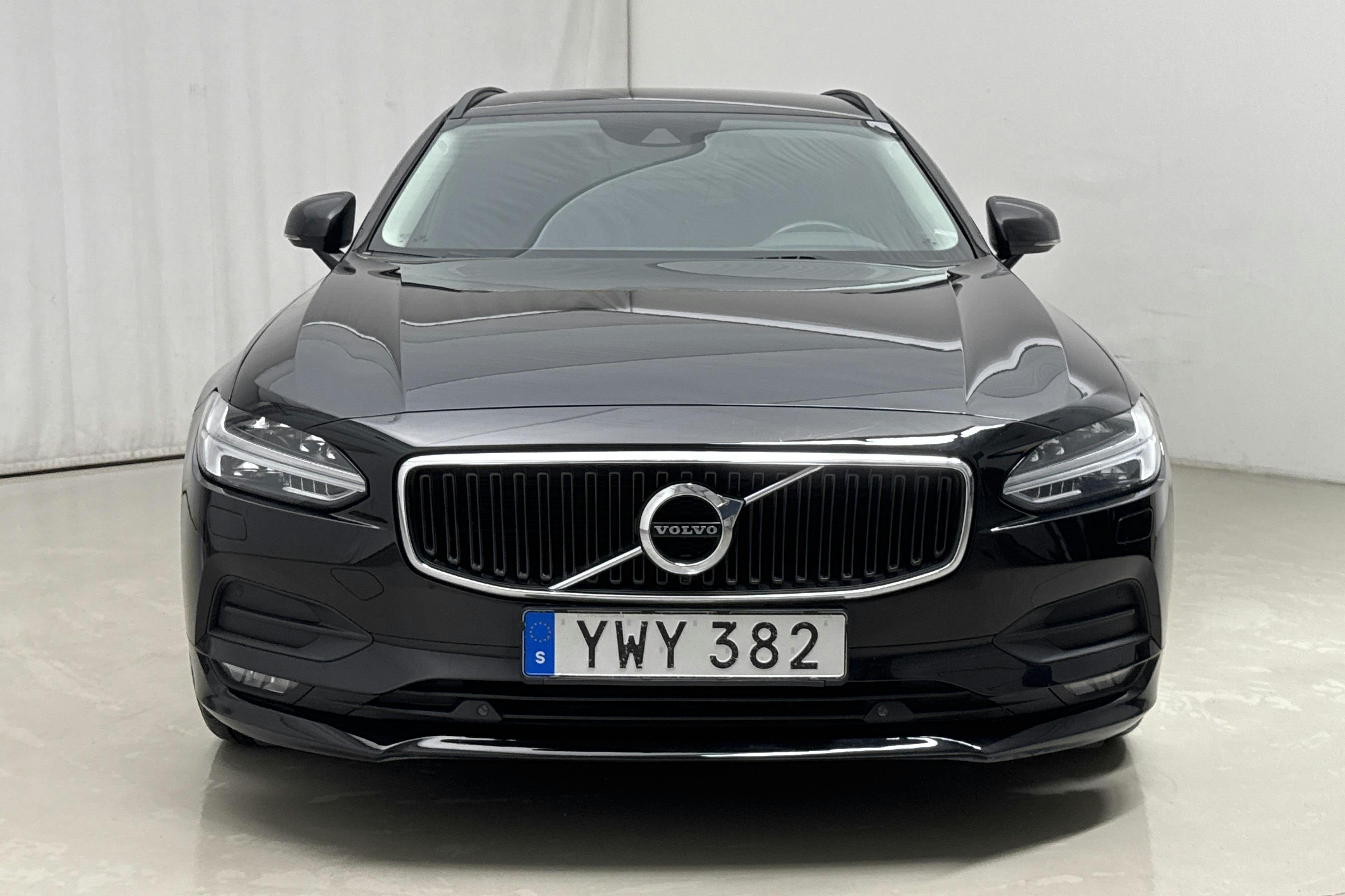 Volvo V90 D3 (150hk) - 172 270 km - Automatic - black - 2018