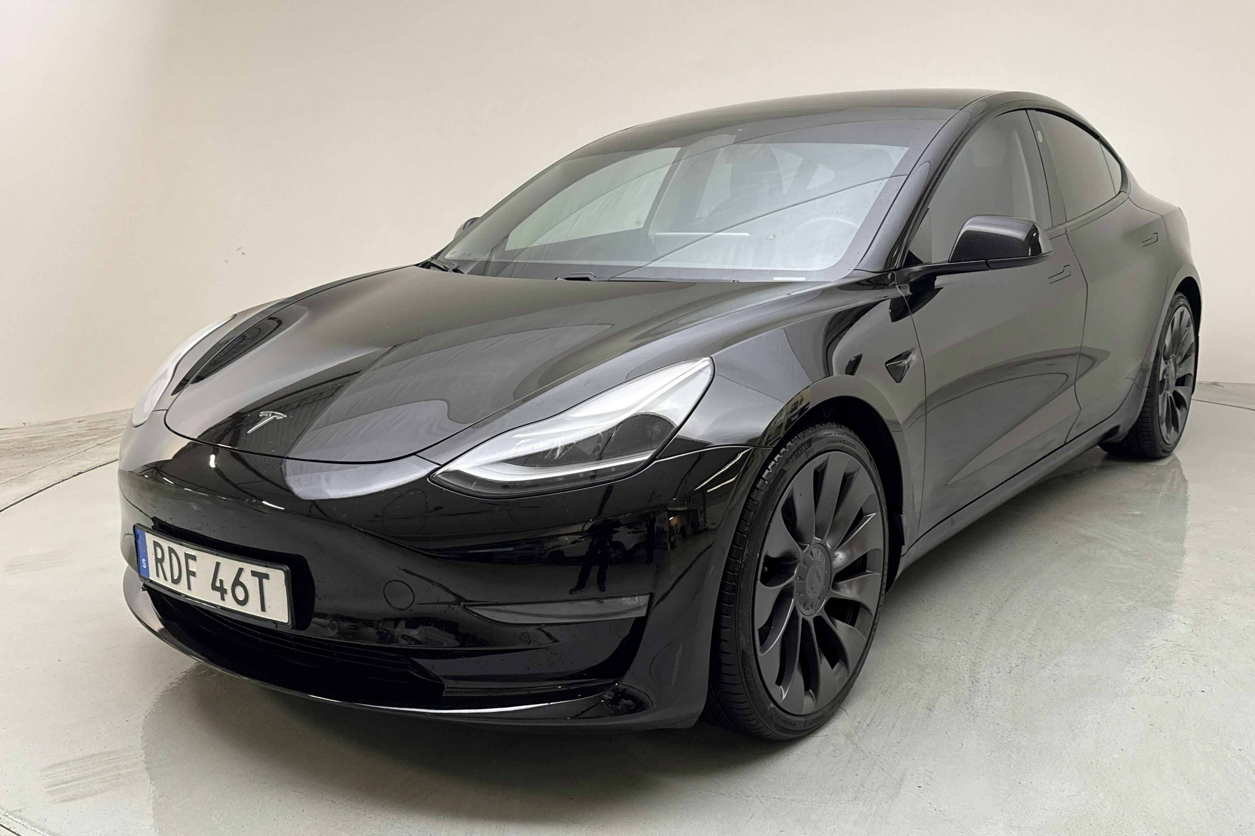 Tesla Model 3 Performance AWD - 11 983 mil - Automat - svart - 2021