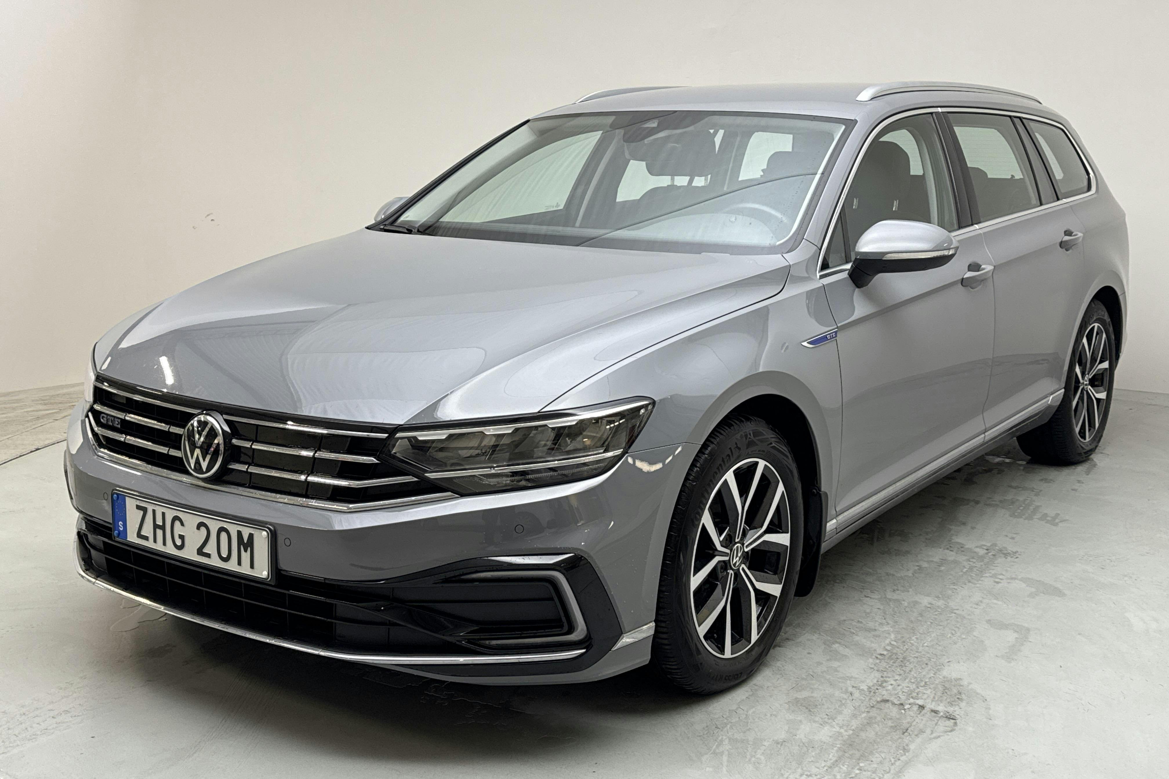 VW Passat 1.4 GTE Sportscombi (218hk) - 6 188 mil - Automat - grå - 2022