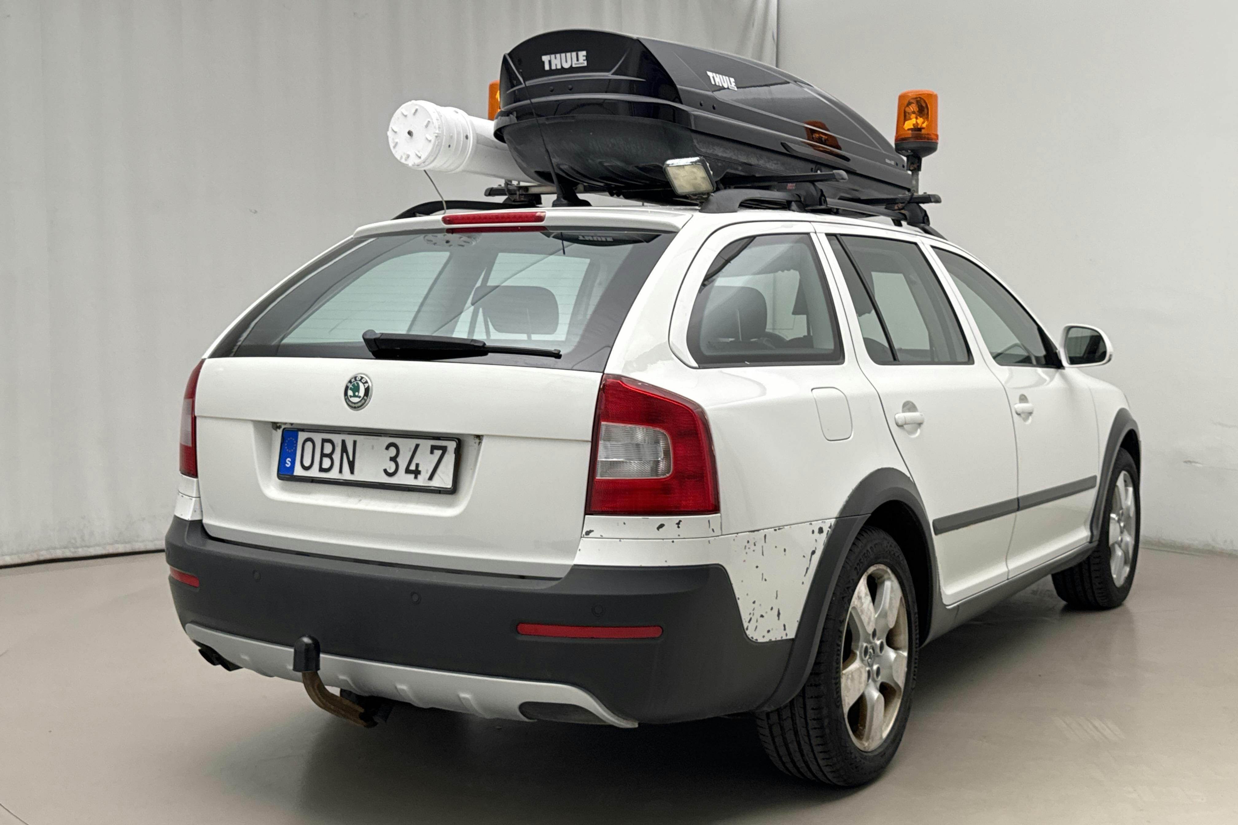 Skoda Octavia Scout II 2.0 TDI 4X4 (140hk) - 10 629 mil - Manuell - vit - 2013