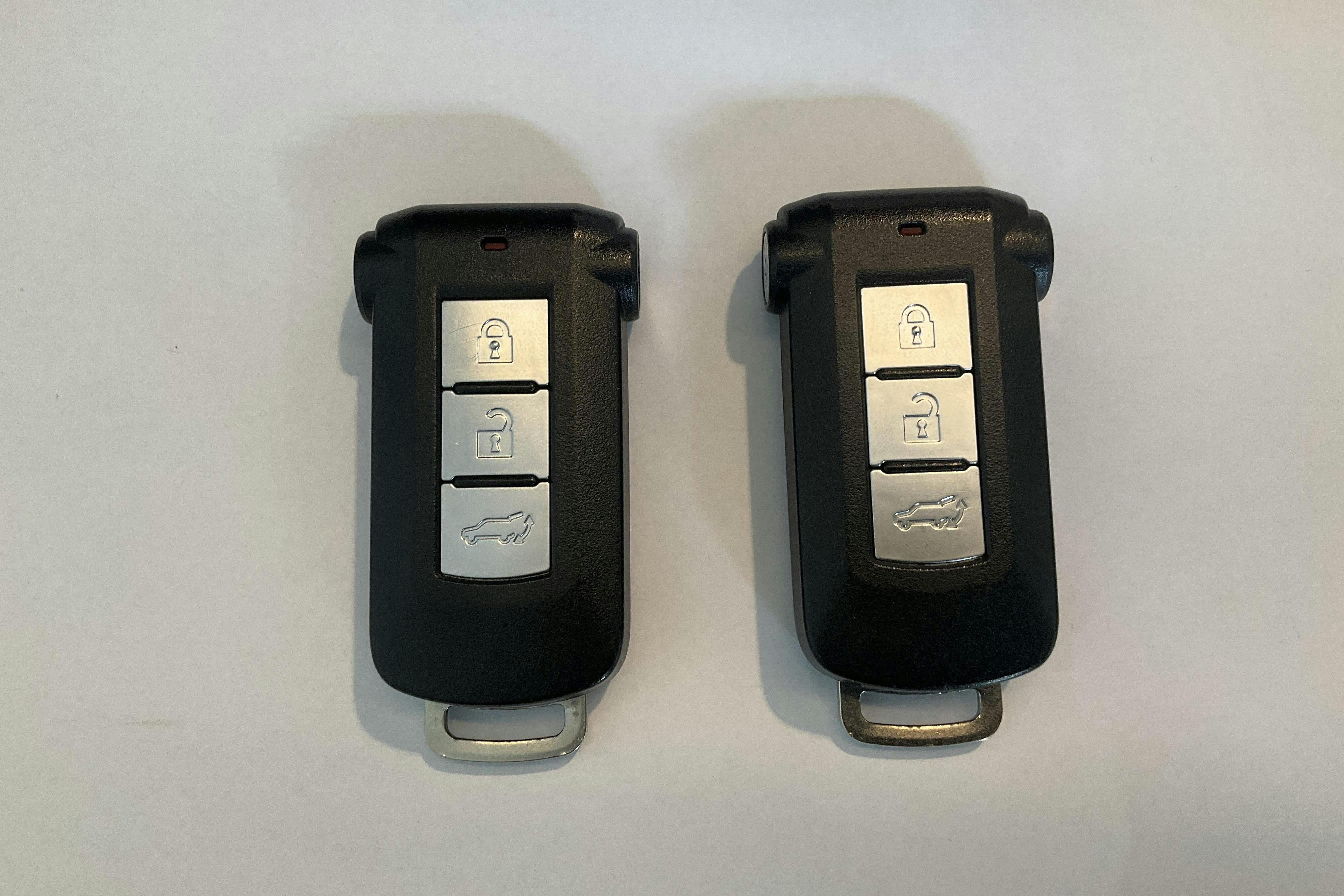 Mitsubishi Outlander 2.4 Plug-in Hybrid 4WD (136hk) - 106 980 km - Automatic - black - 2019