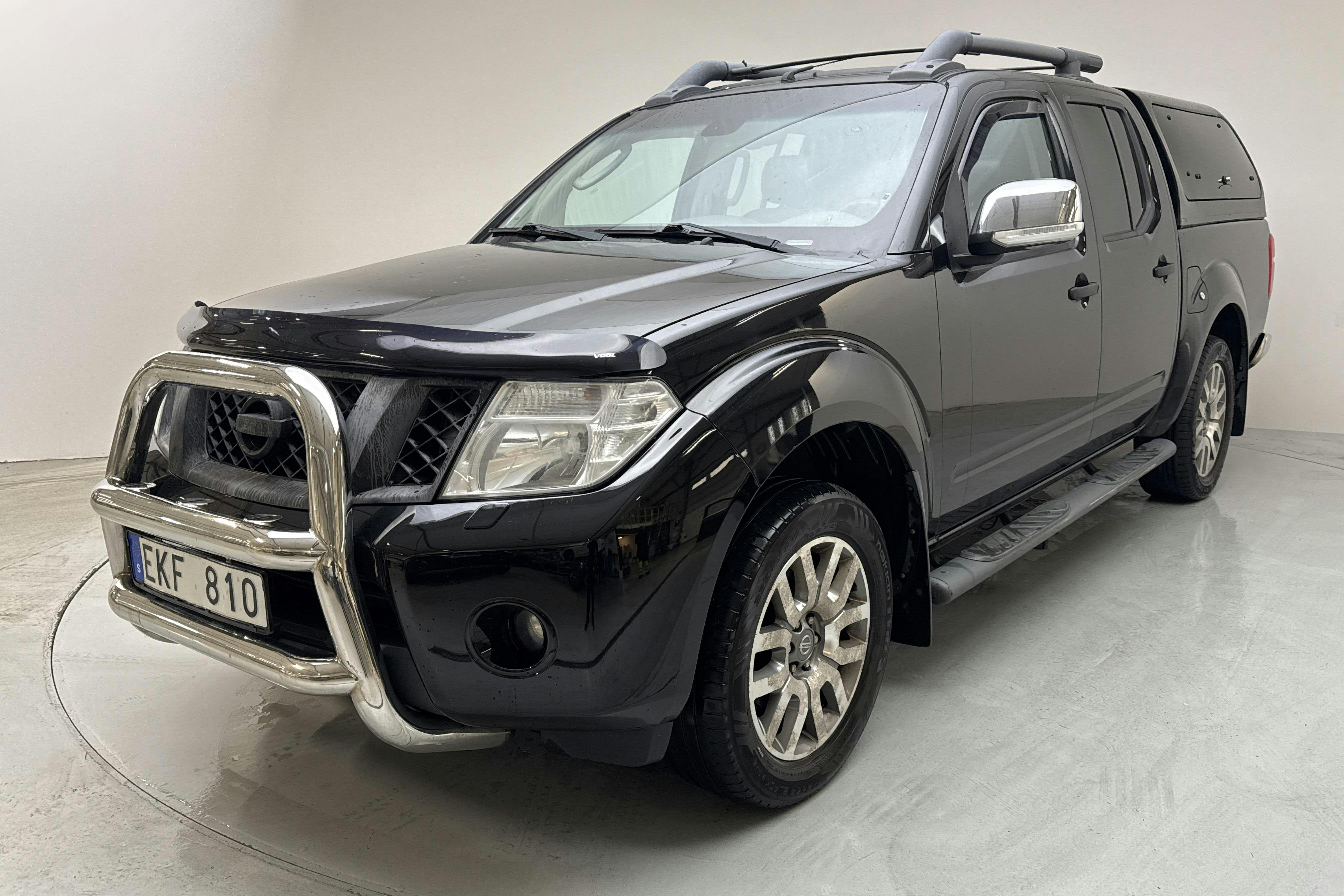 Nissan Navara 3.0 dCi V6 (231hk) - 23 437 mil - Automat - svart - 2012