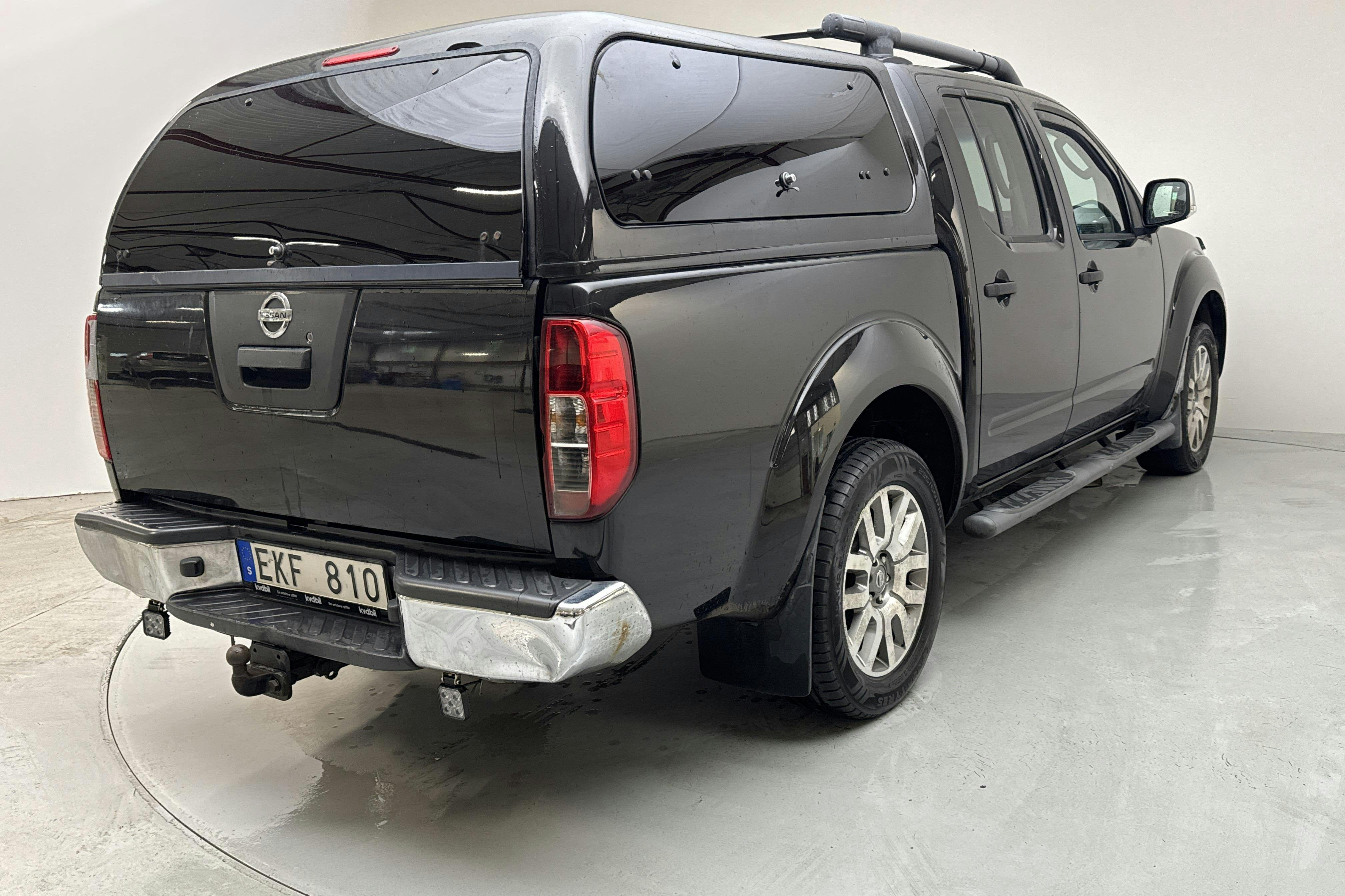 Nissan Navara 3.0 dCi V6 (231hk) - 23 437 mil - Automat - svart - 2012