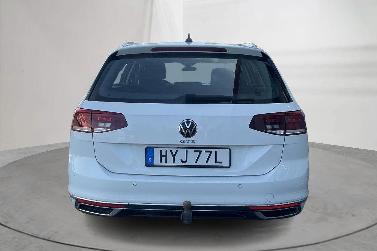 VW Passat 1.4 GTE Sportscombi (218hk) - 149 700 km - Automaatne - valge - 2022