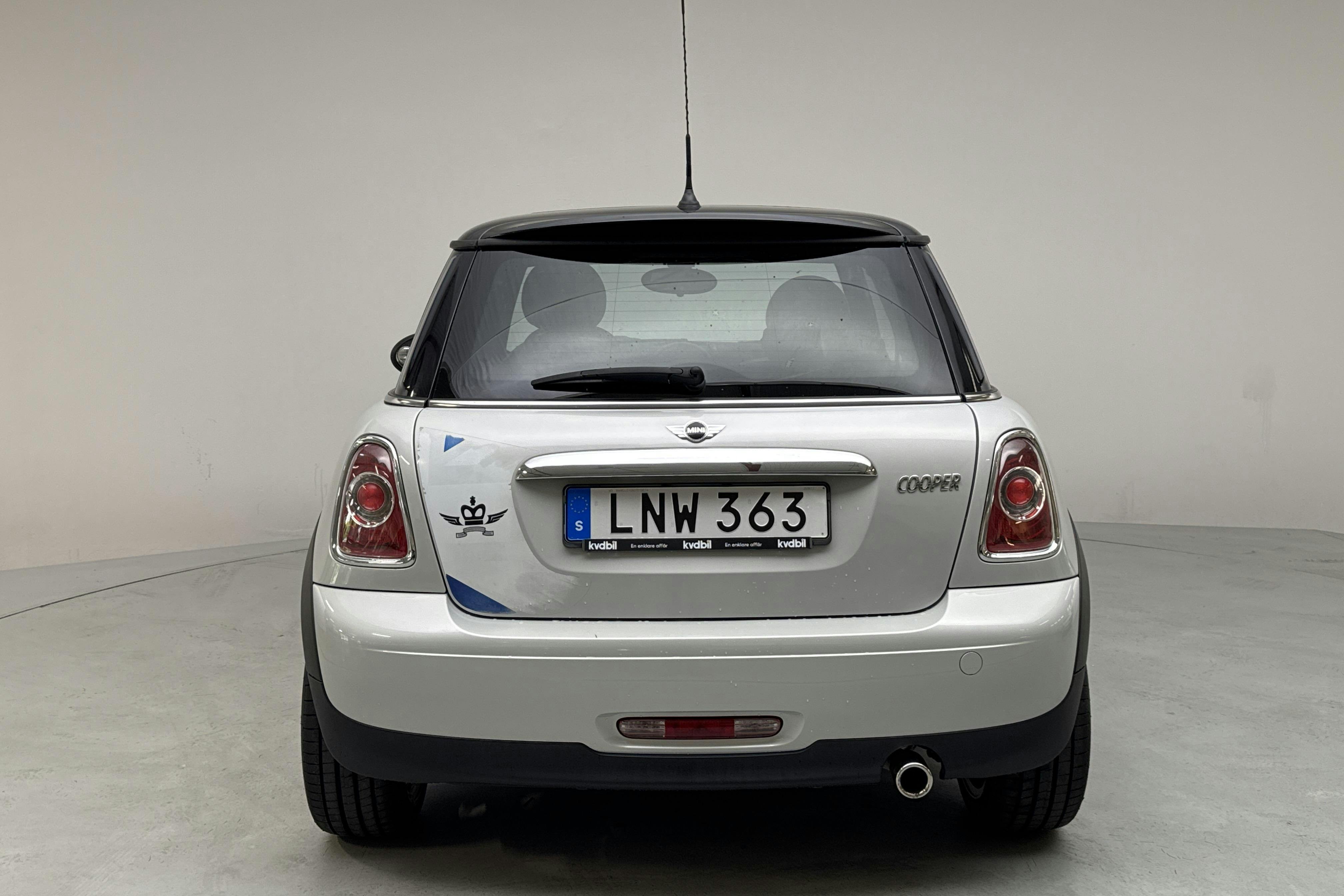 MINI Cooper (122hk) - 17 773 mil - Automat - silver - 2011