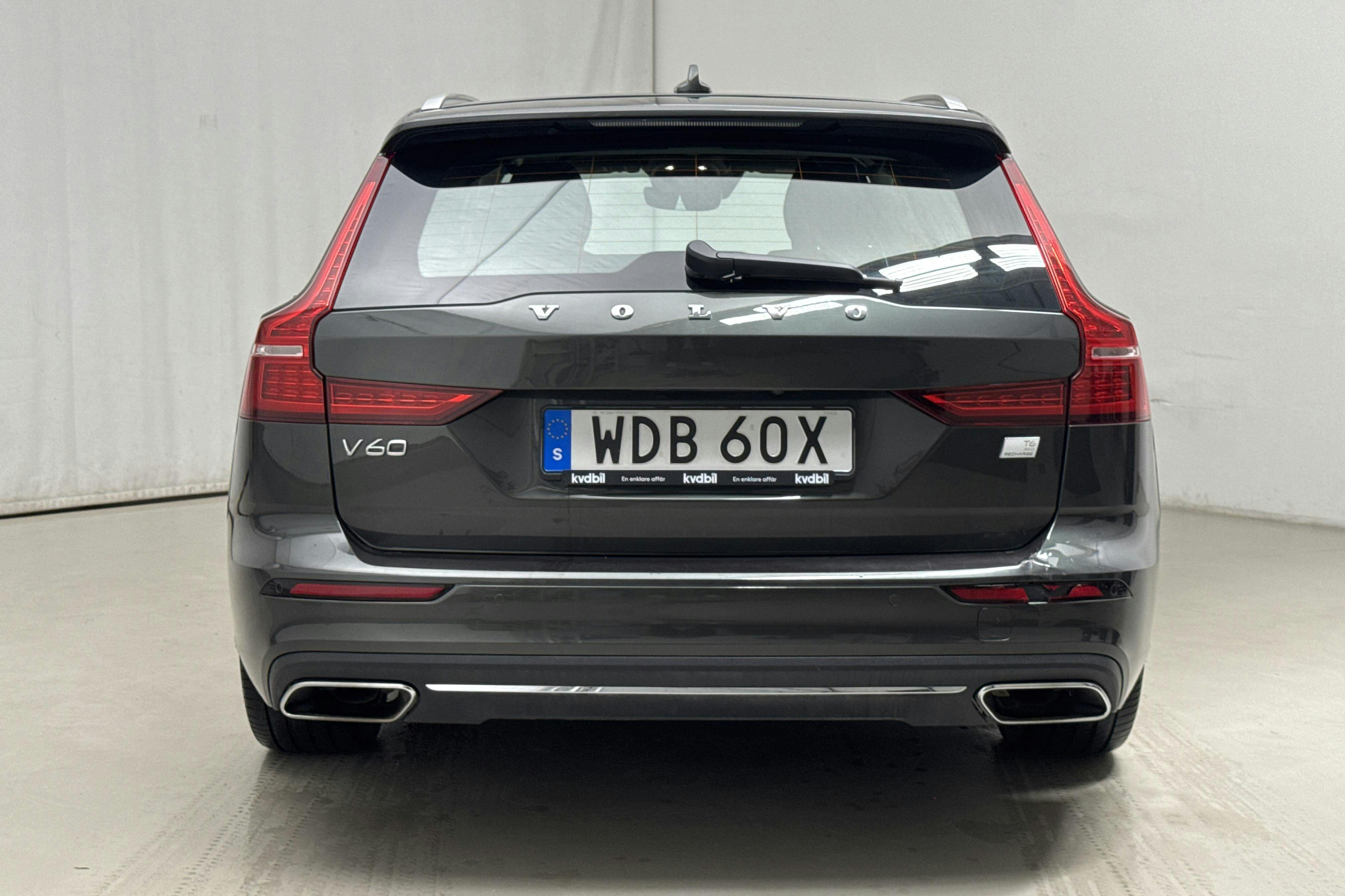 Volvo V60 T6 AWD Recharge (350hk) - 43 950 km - Automaatne - Dark Grey - 2022