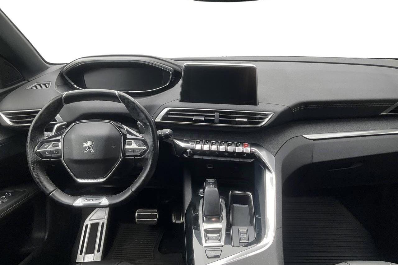 Peugeot 3008 1.6 Plug-in Hybrid 4 (300hk) - 142 360 km - Automatic - white - 2020