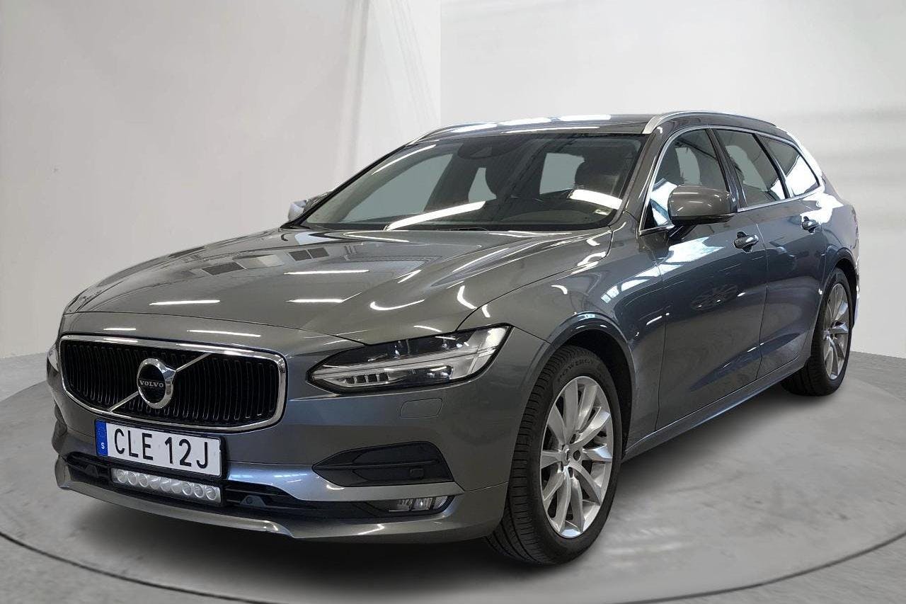 Volvo V90 D3 (150hk) - 22 610 mil - Manuell - grå - 2019