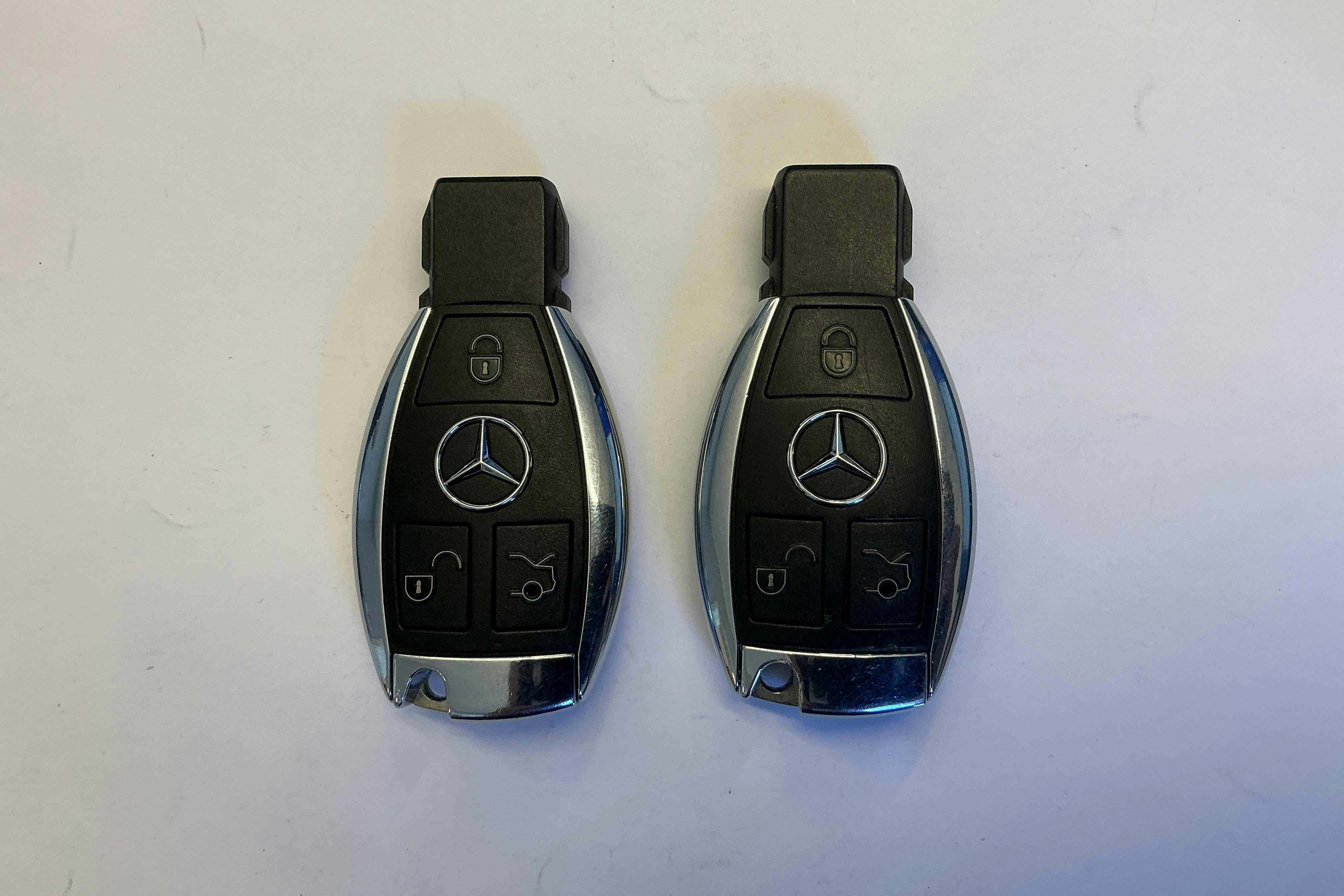 Presentation photo 12 of 12: MB CLA 200 d Coupé C117 (136hk) - 130 350 km - Manual - black - 2018