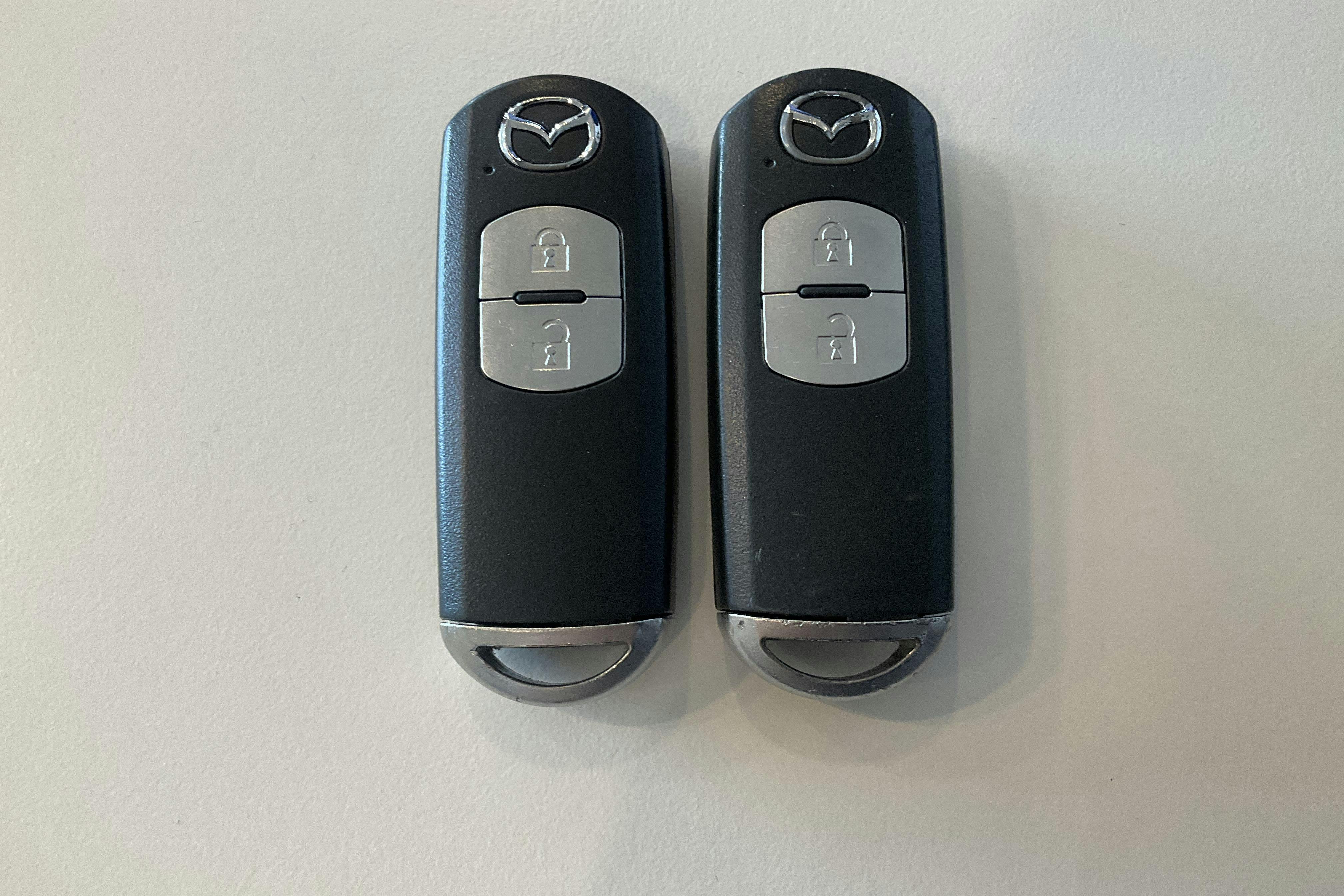 Mazda 2 1.5 5dr (90hk) - 10 986 mil - Automat - blå - 2015