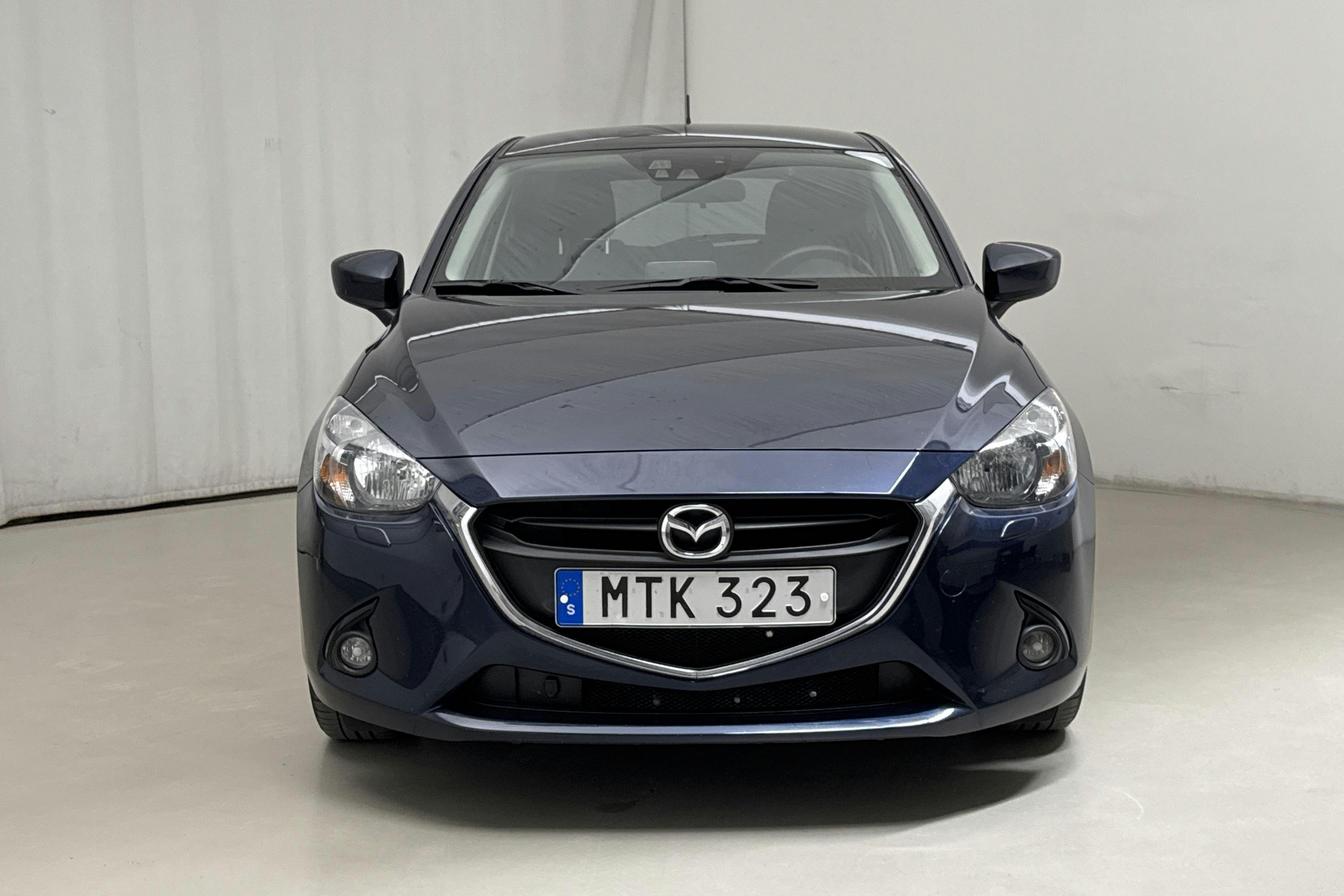 Mazda 2 1.5 5dr (90hk) - 10 986 mil - Automat - blå - 2015